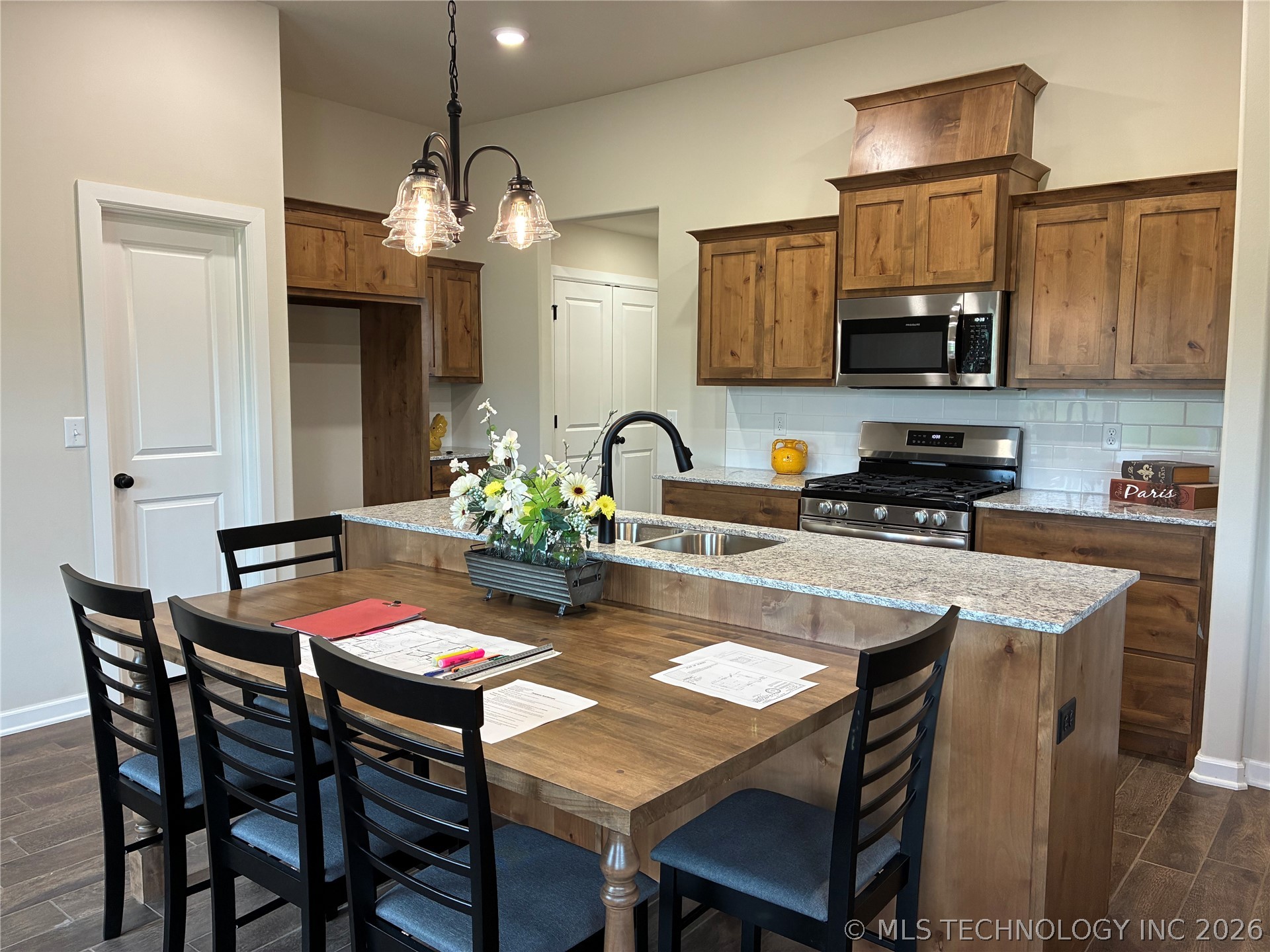 504 NW 7th Street Wagoner OK 74467