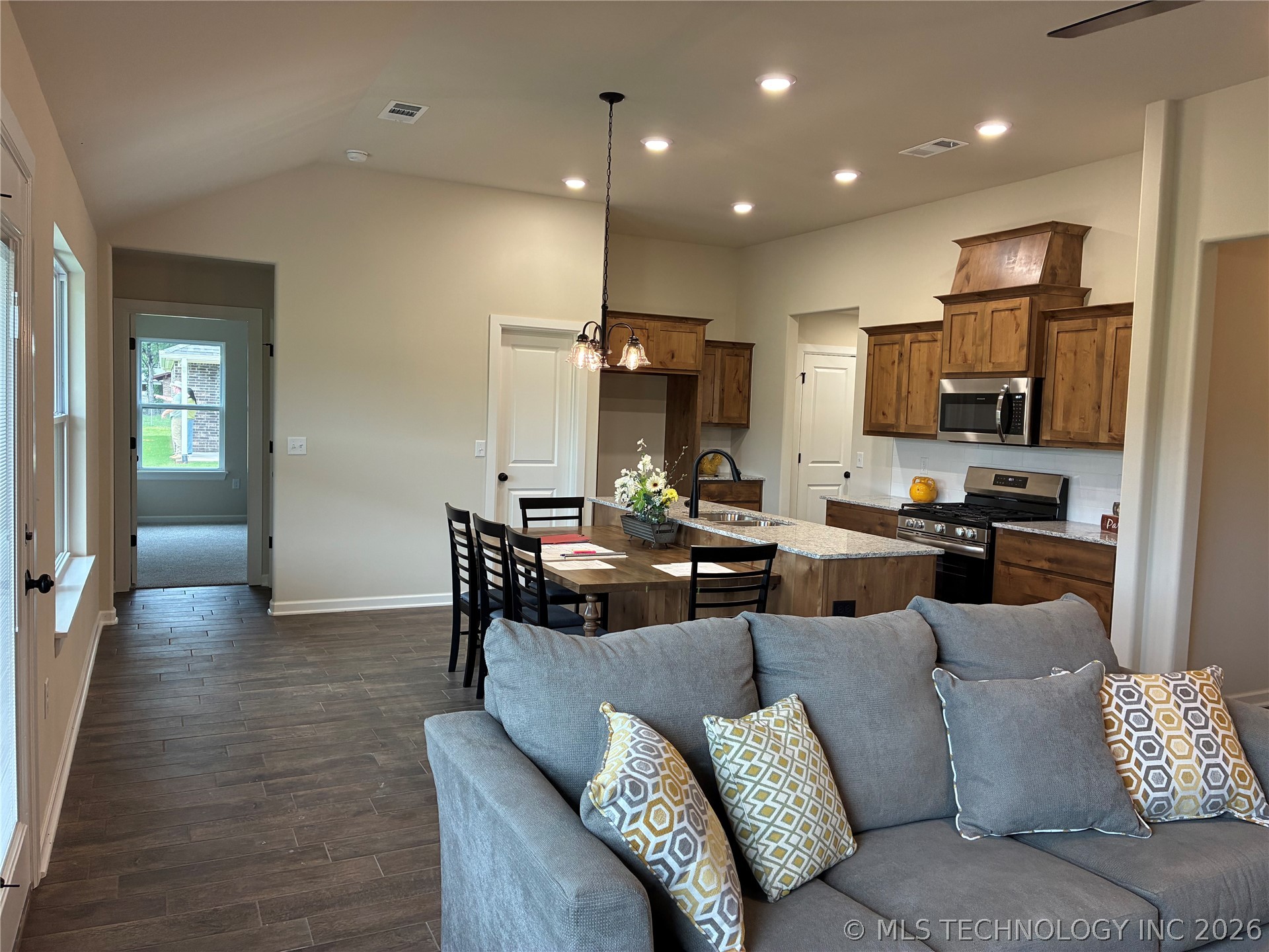 504 NW 7th Street Wagoner OK 74467
