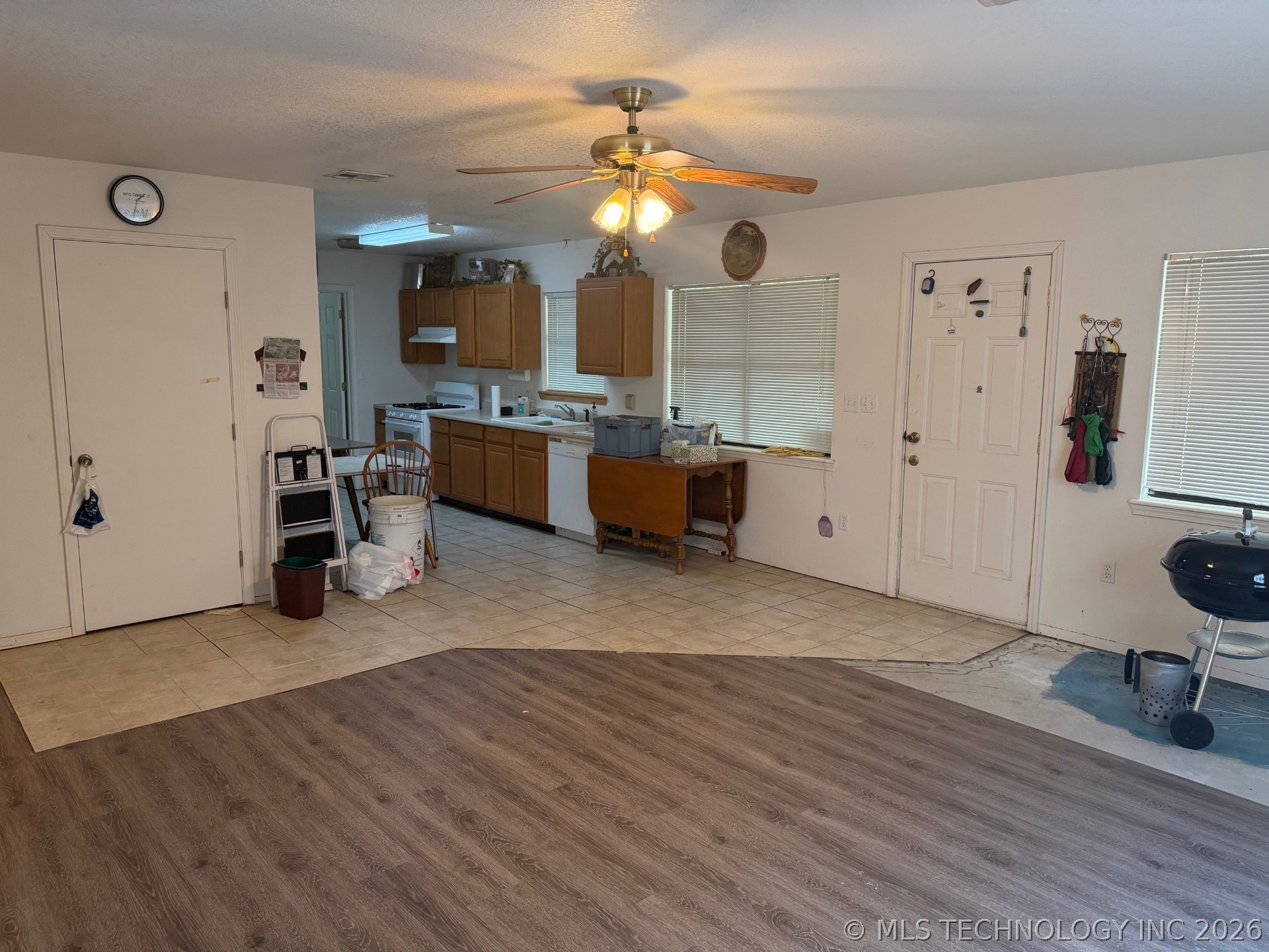 9420 E 120th Road Dustin OK 74839