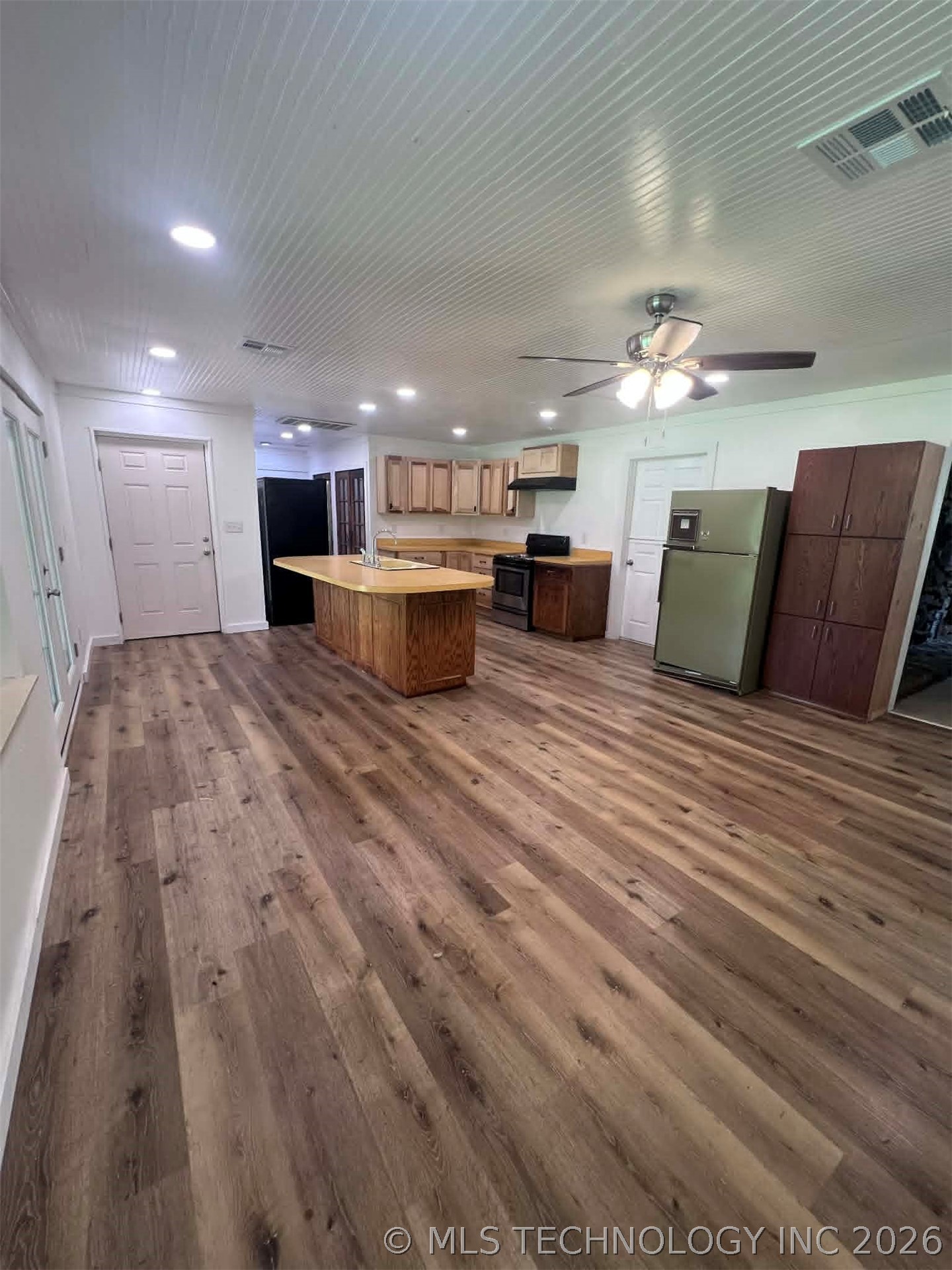 18756 E 690 Road Moody OK 74464