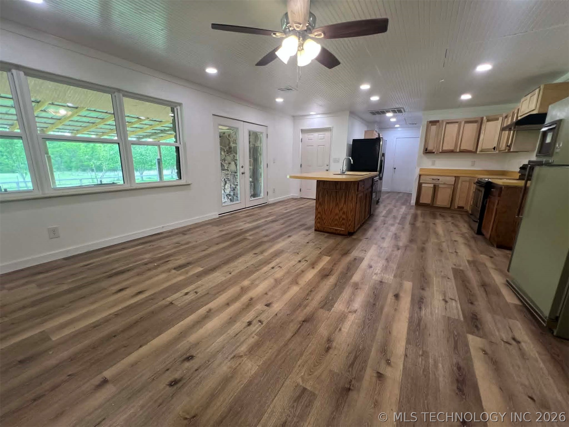 18756 E 690 Road Moody OK 74464