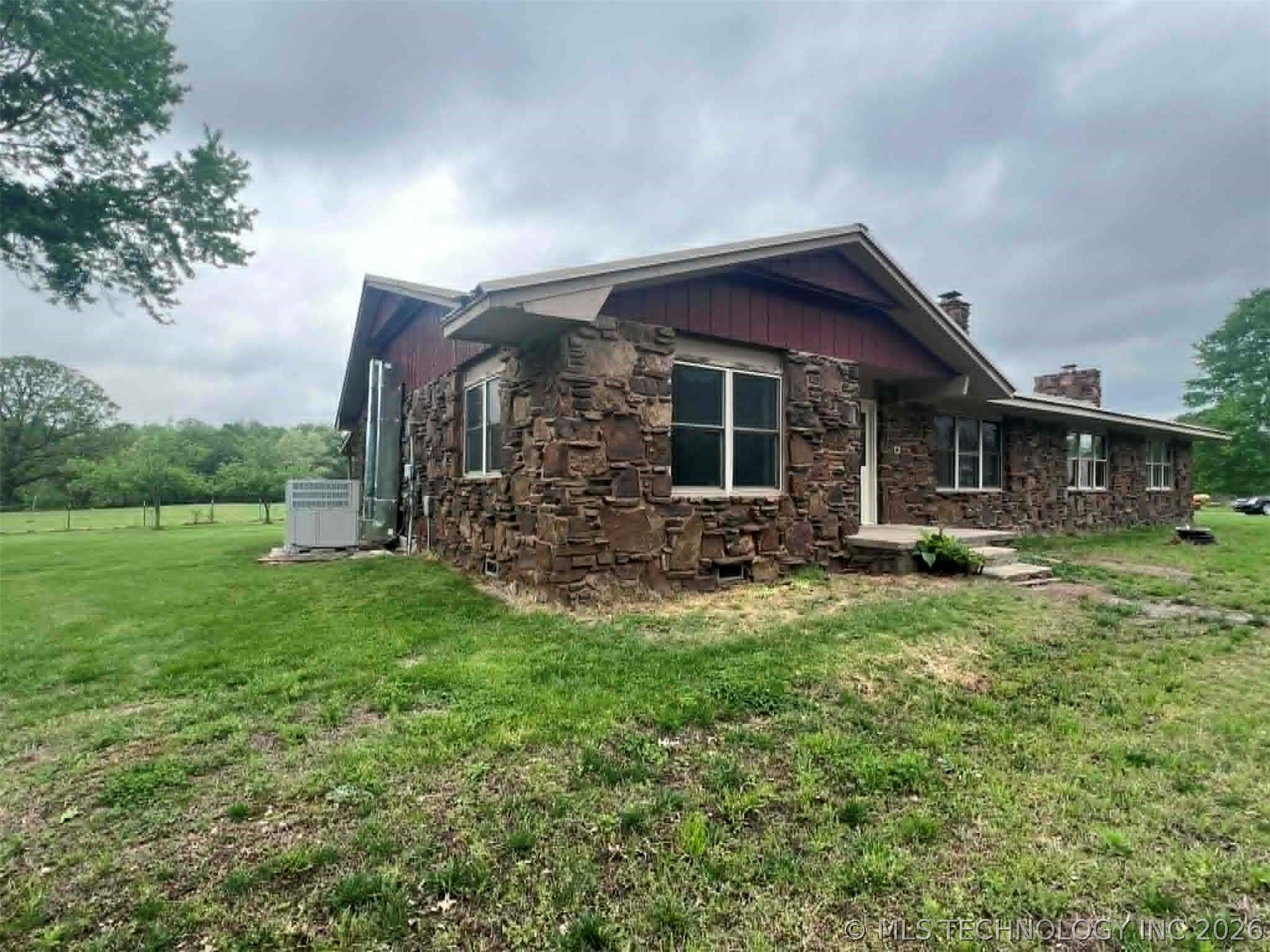 18756 E 690 Road Moody OK 74464