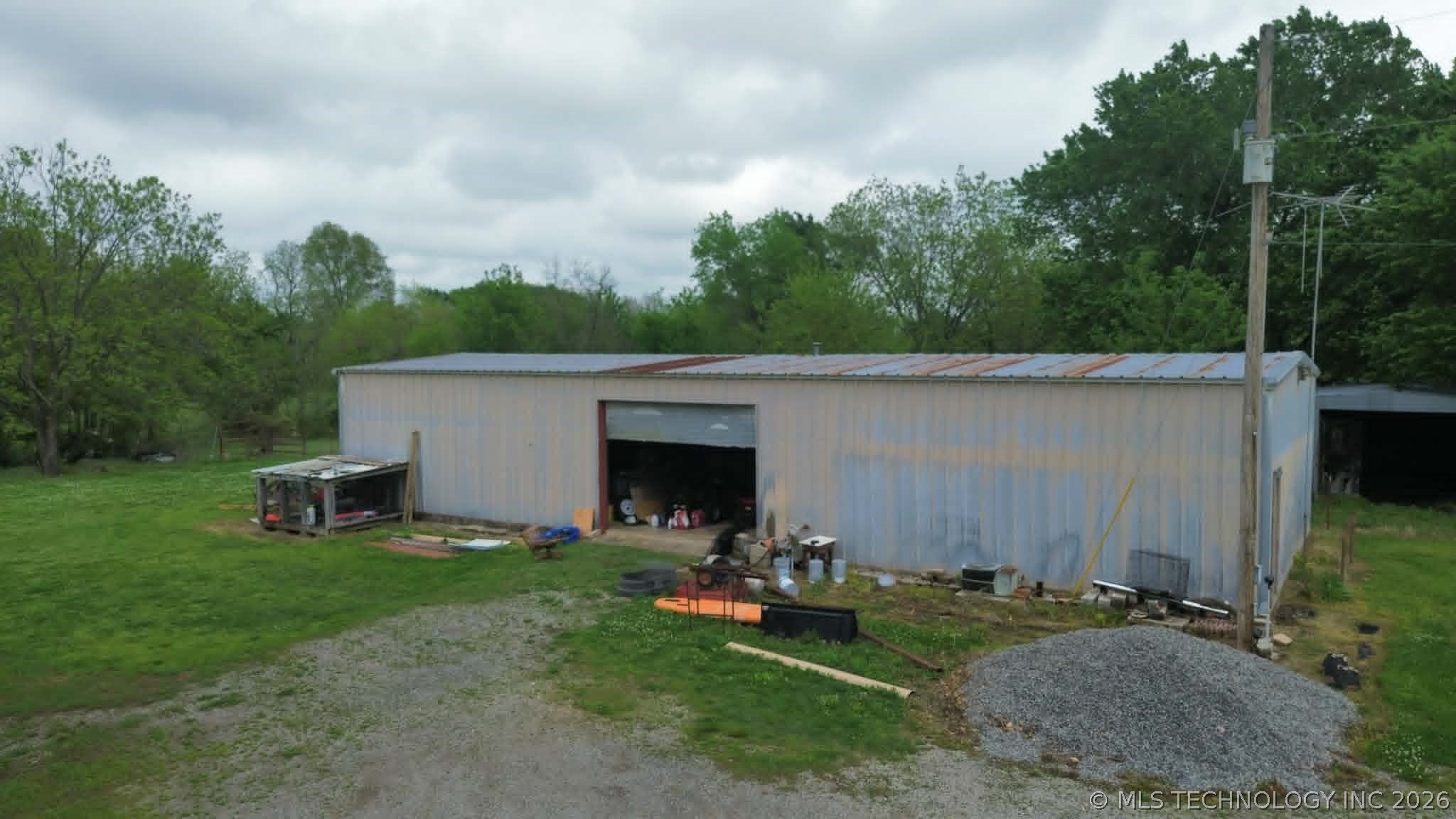 18756 E 690 Road Moody OK 74464
