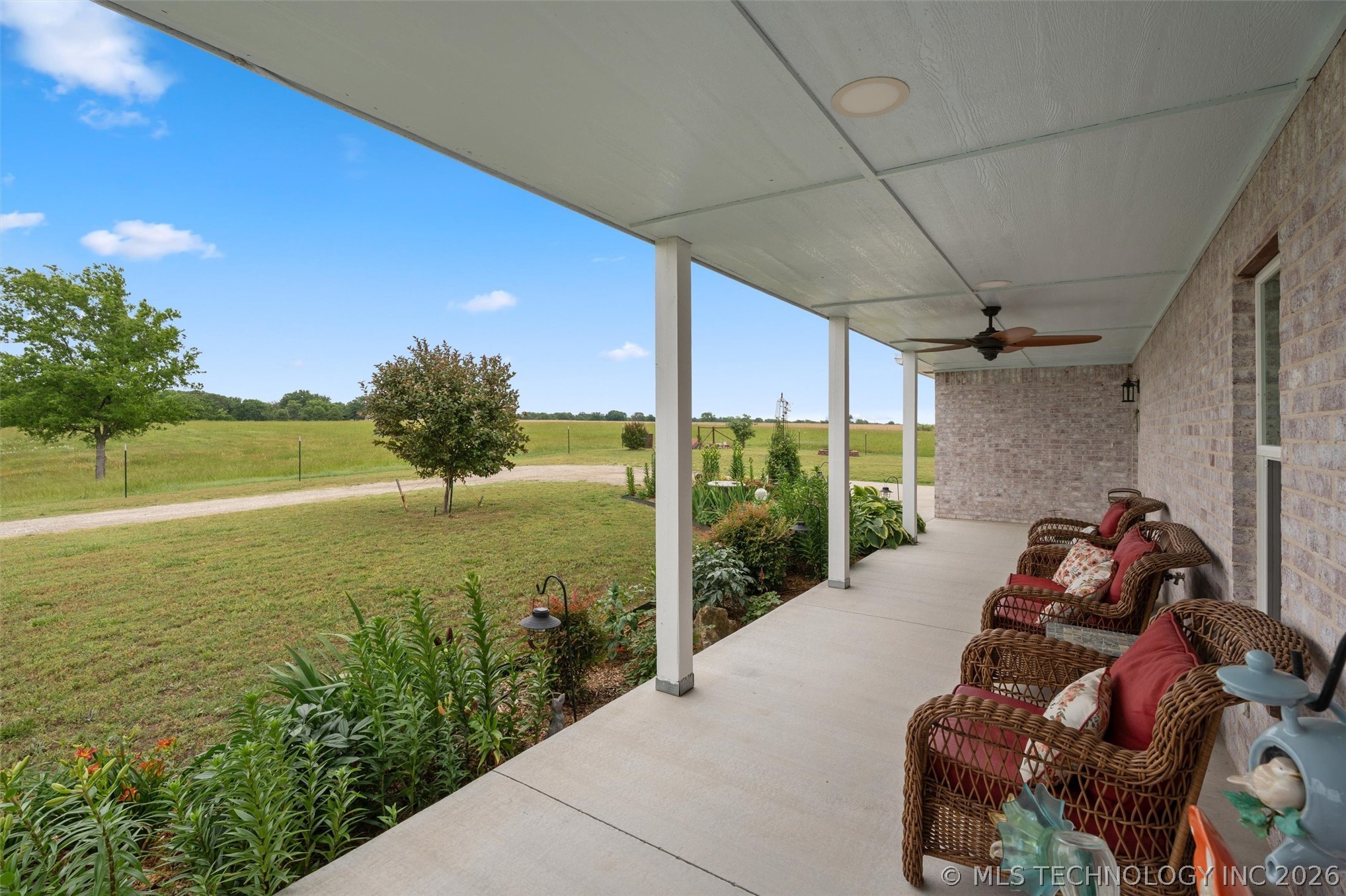 27740 N 4020 Road Ramona OK 74061