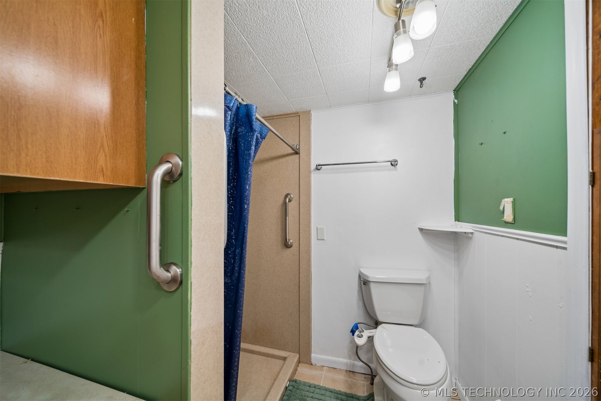 520 NE Wilshire Avenue Bartlesville OK 74006