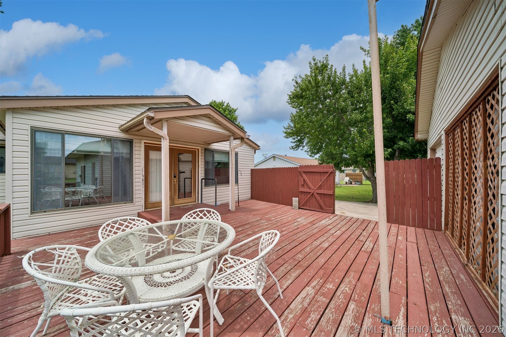 520 NE Wilshire Avenue Bartlesville OK 74006