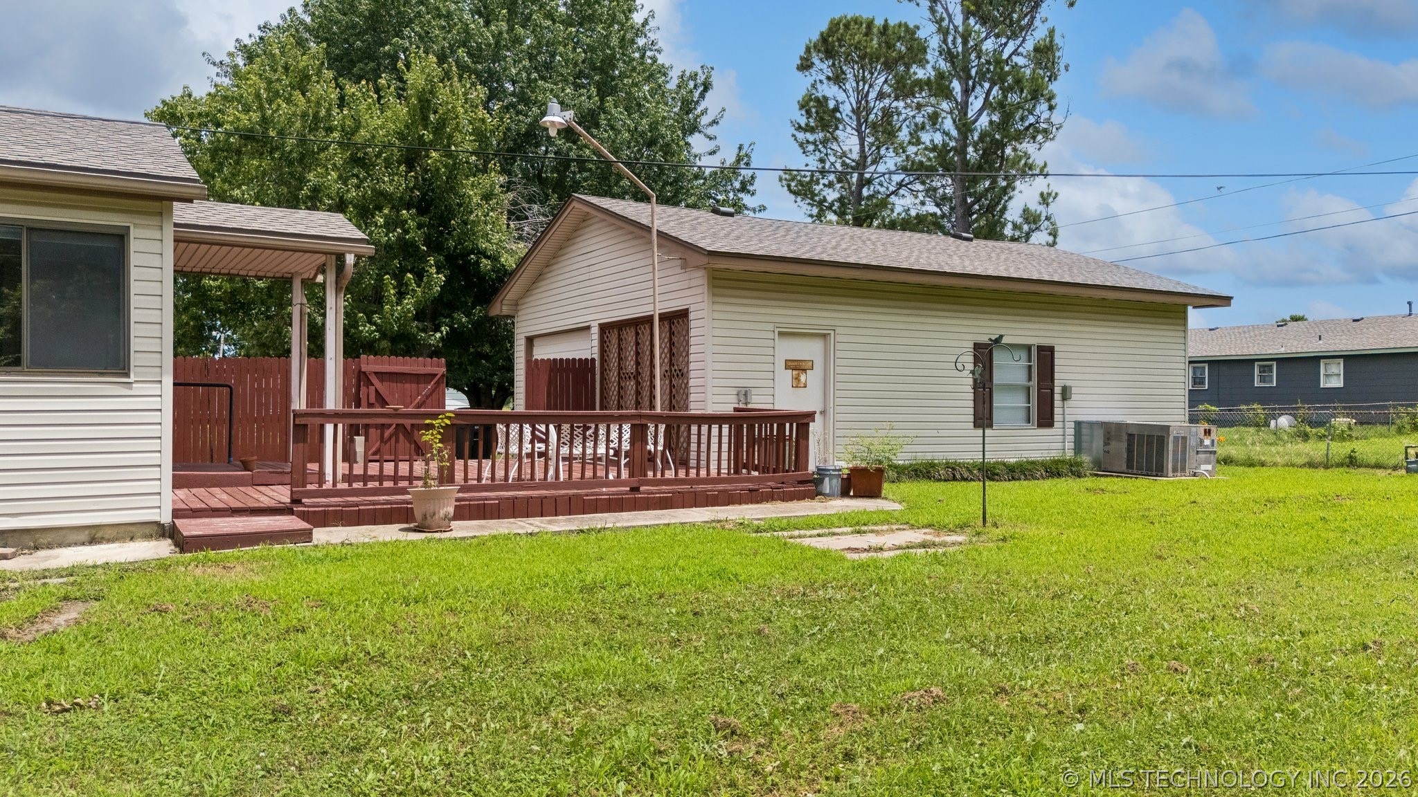 520 NE Wilshire Avenue Bartlesville OK 74006