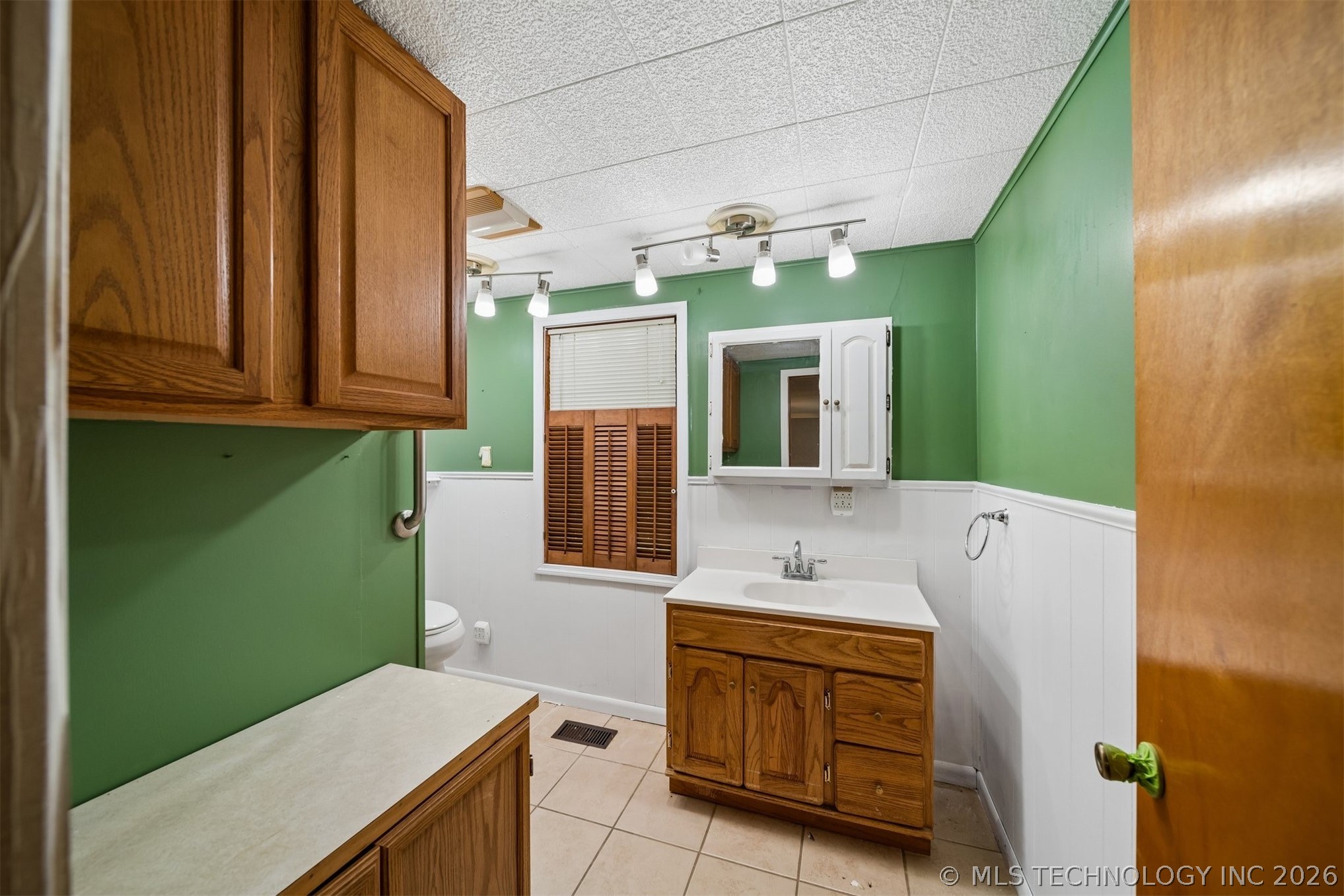 520 NE Wilshire Avenue Bartlesville OK 74006
