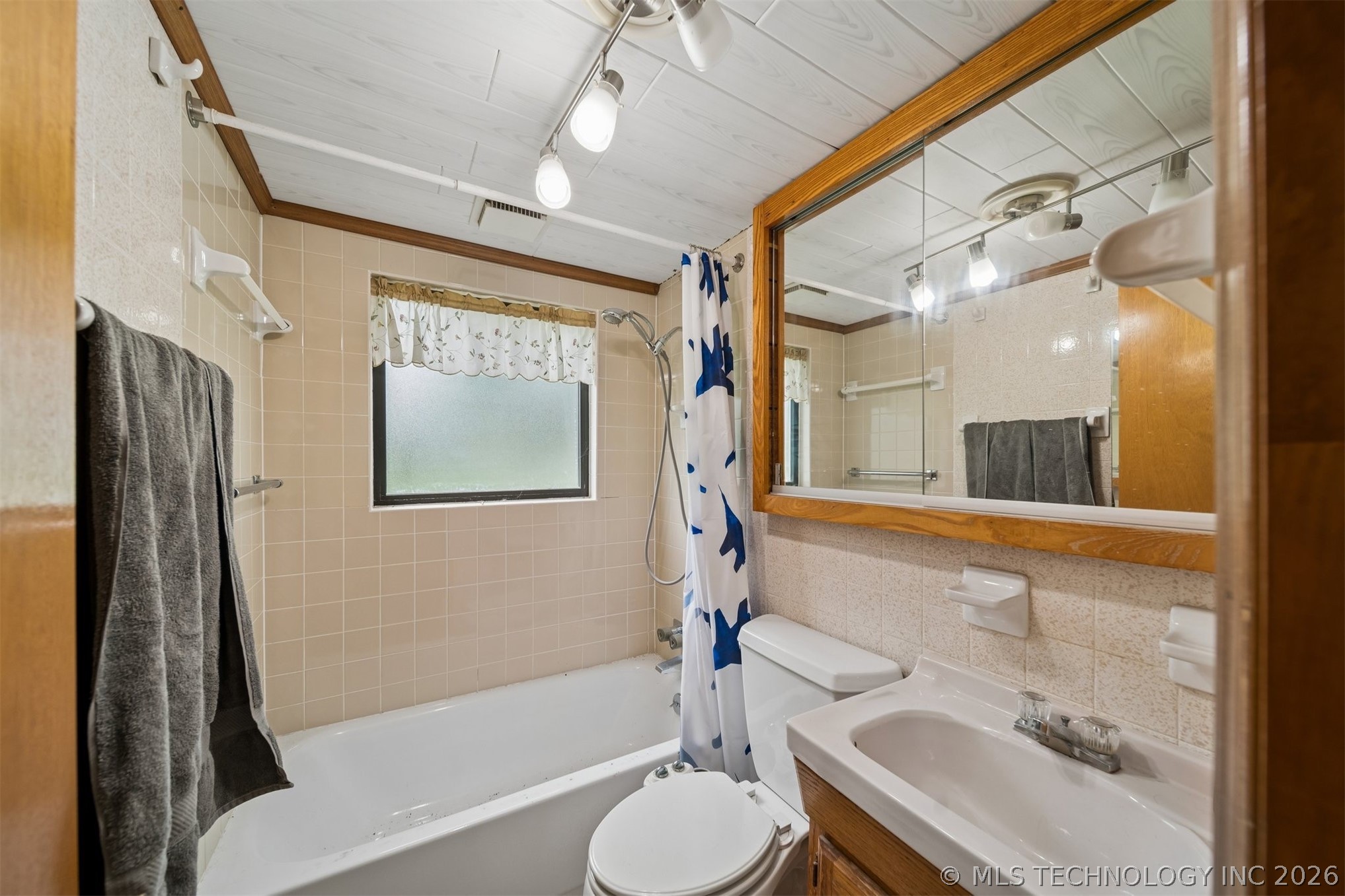 520 NE Wilshire Avenue Bartlesville OK 74006