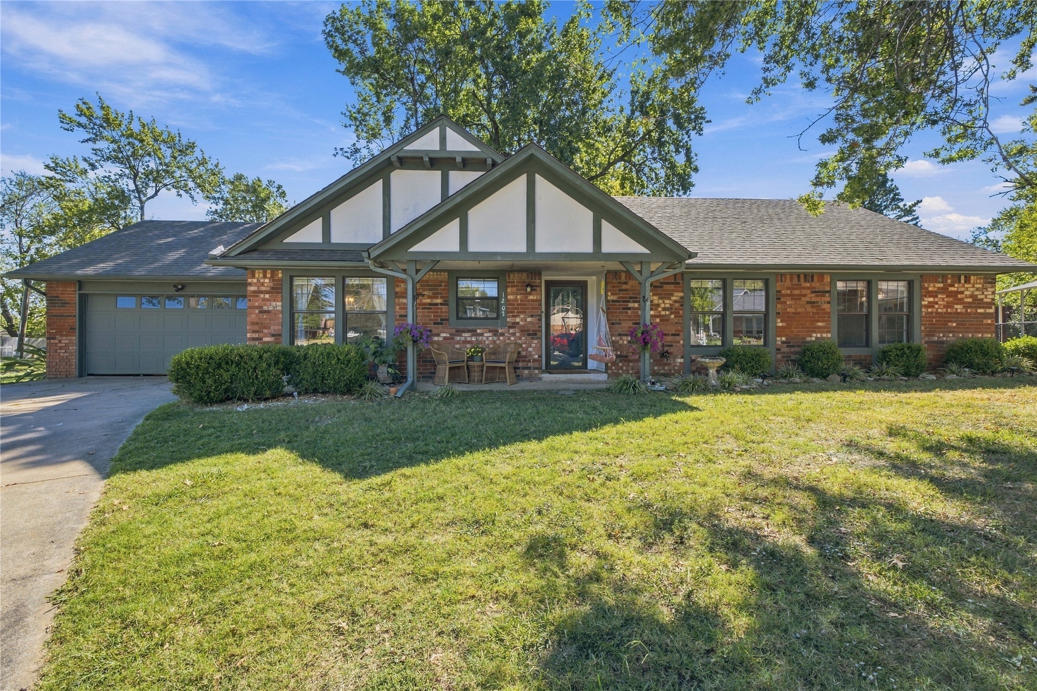 1202 Oklahoma Place Claremore OK 74017