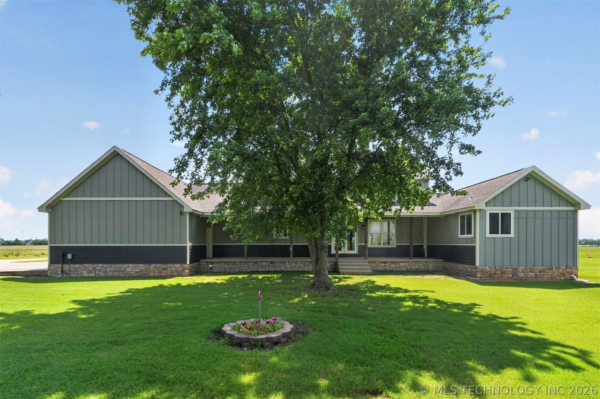 58499 S 700 Road Watts OK 74964