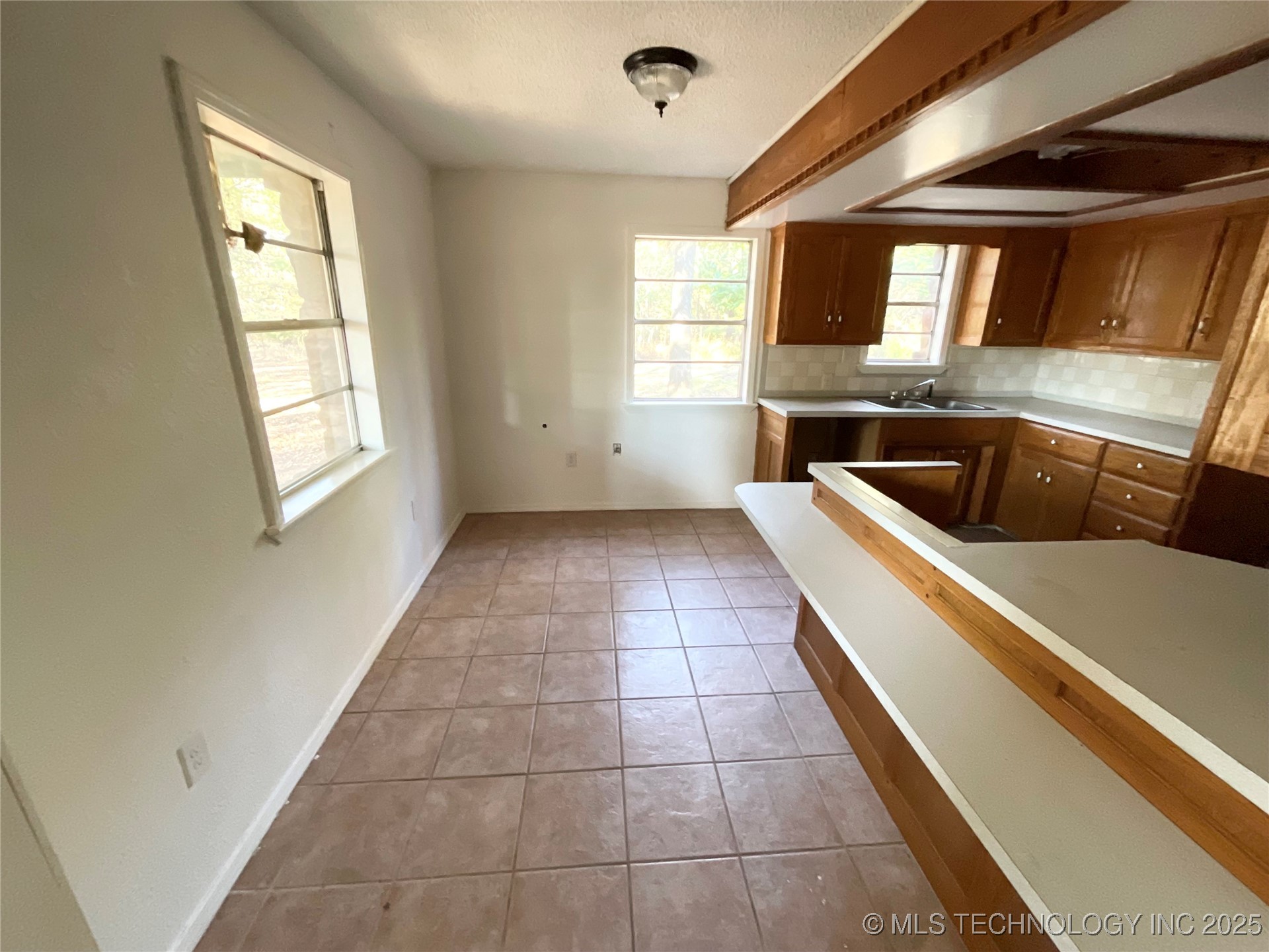 10250 E 580 Kansas OK 74347