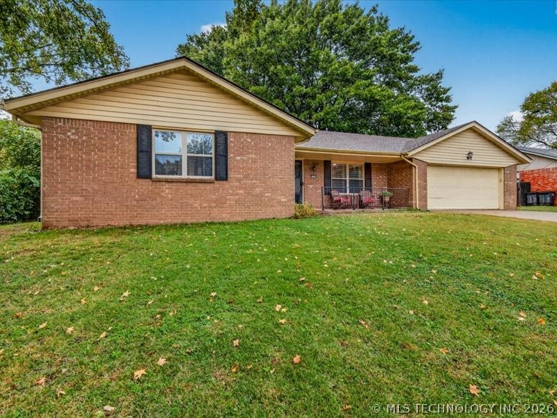 1869 Putnam Drive Bartlesville OK 74006