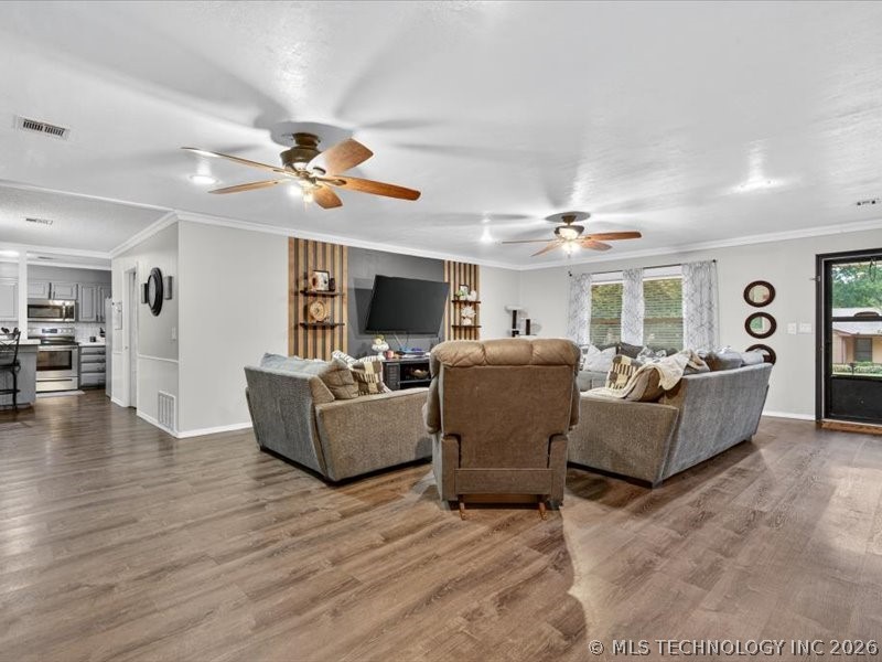 1869 Putnam Drive Bartlesville OK 74006
