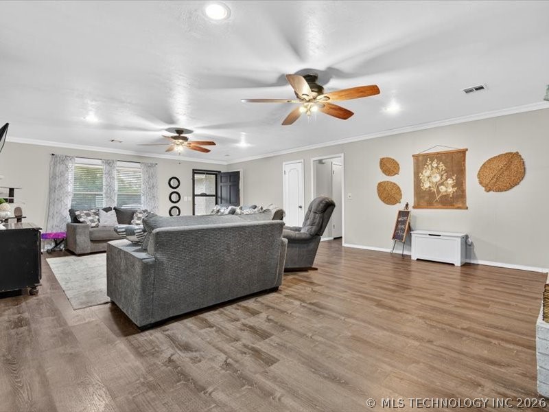 1869 Putnam Drive Bartlesville OK 74006