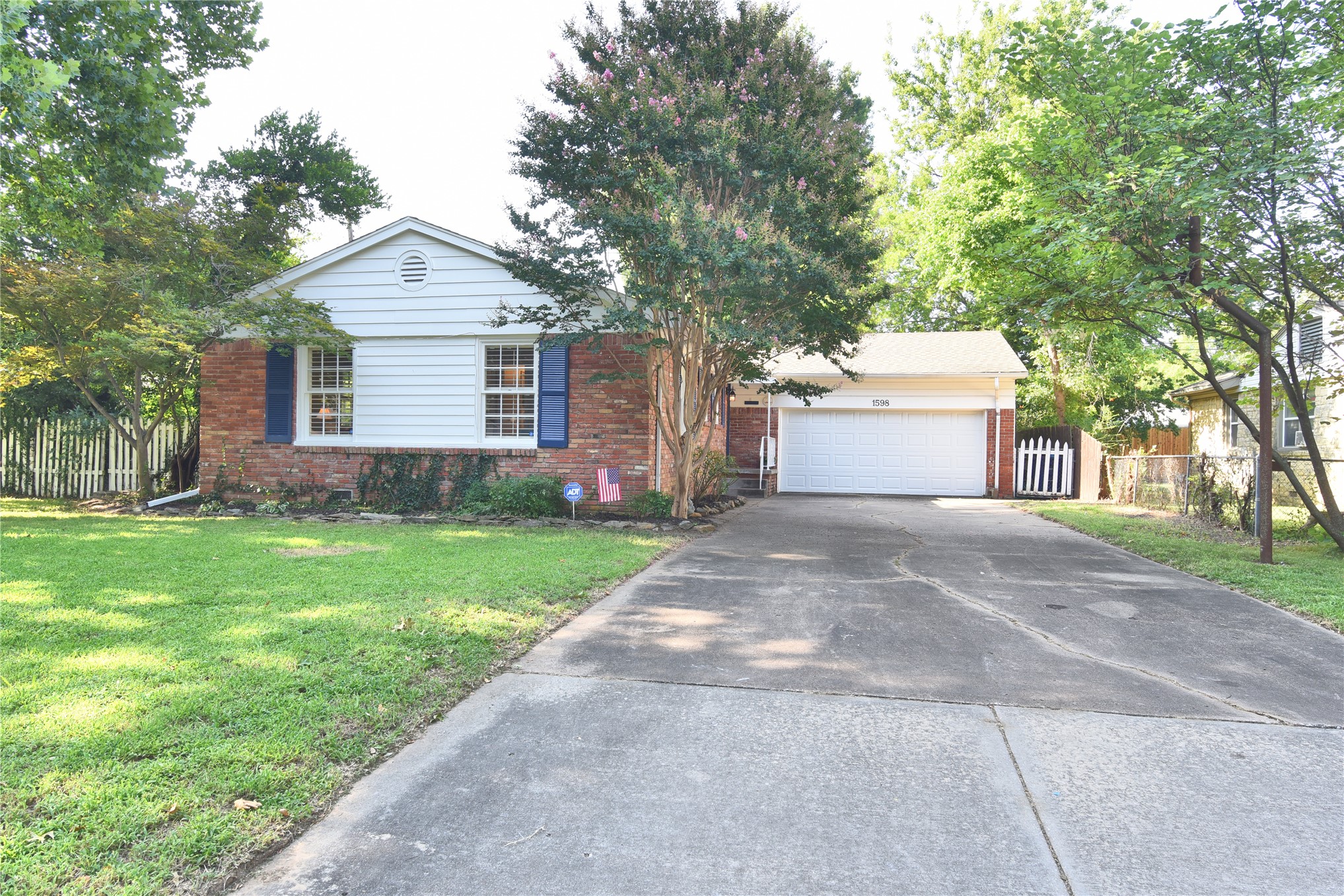 1598 E 60th Place Tulsa OK 74105