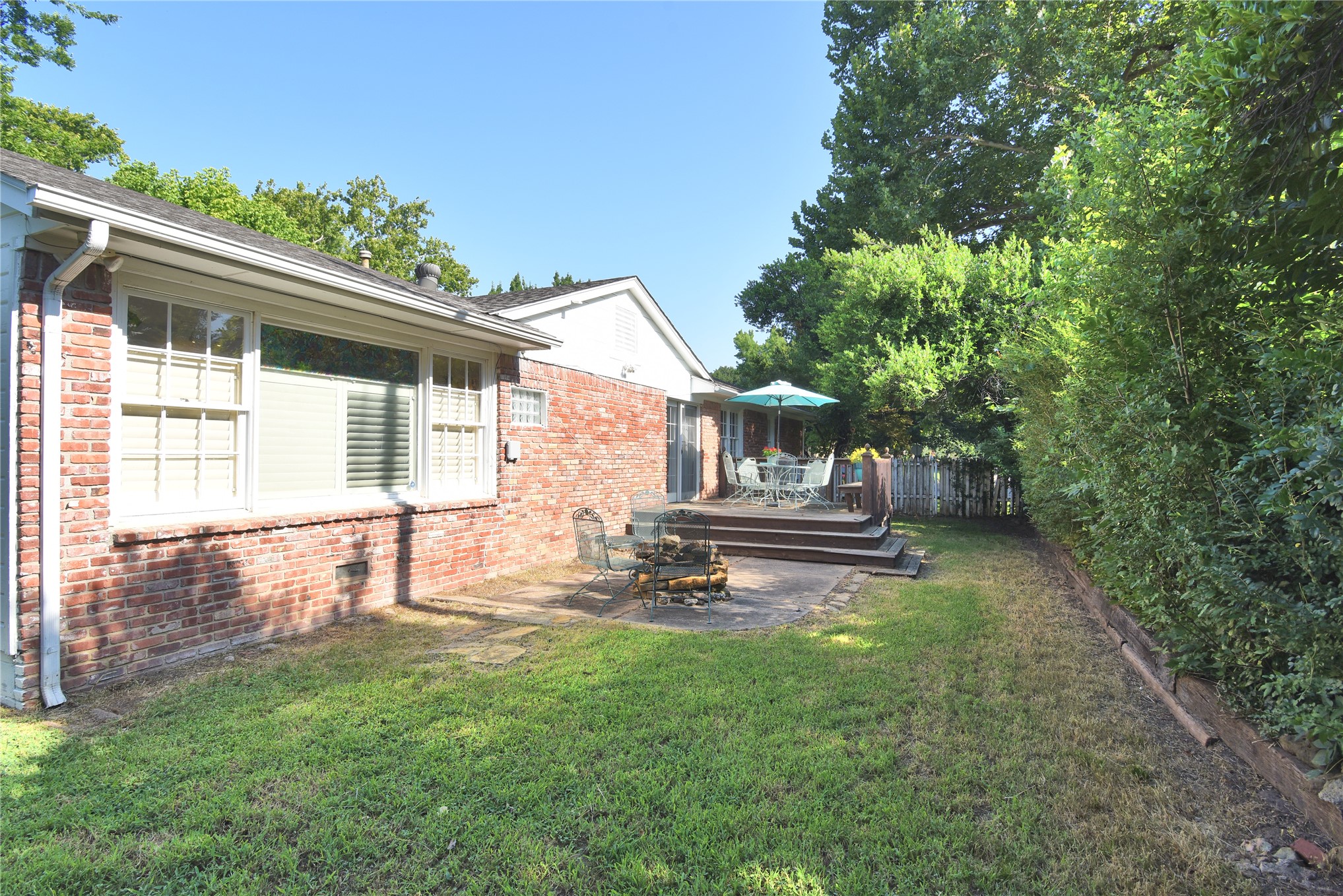 1598 E 60th Place Tulsa OK 74105