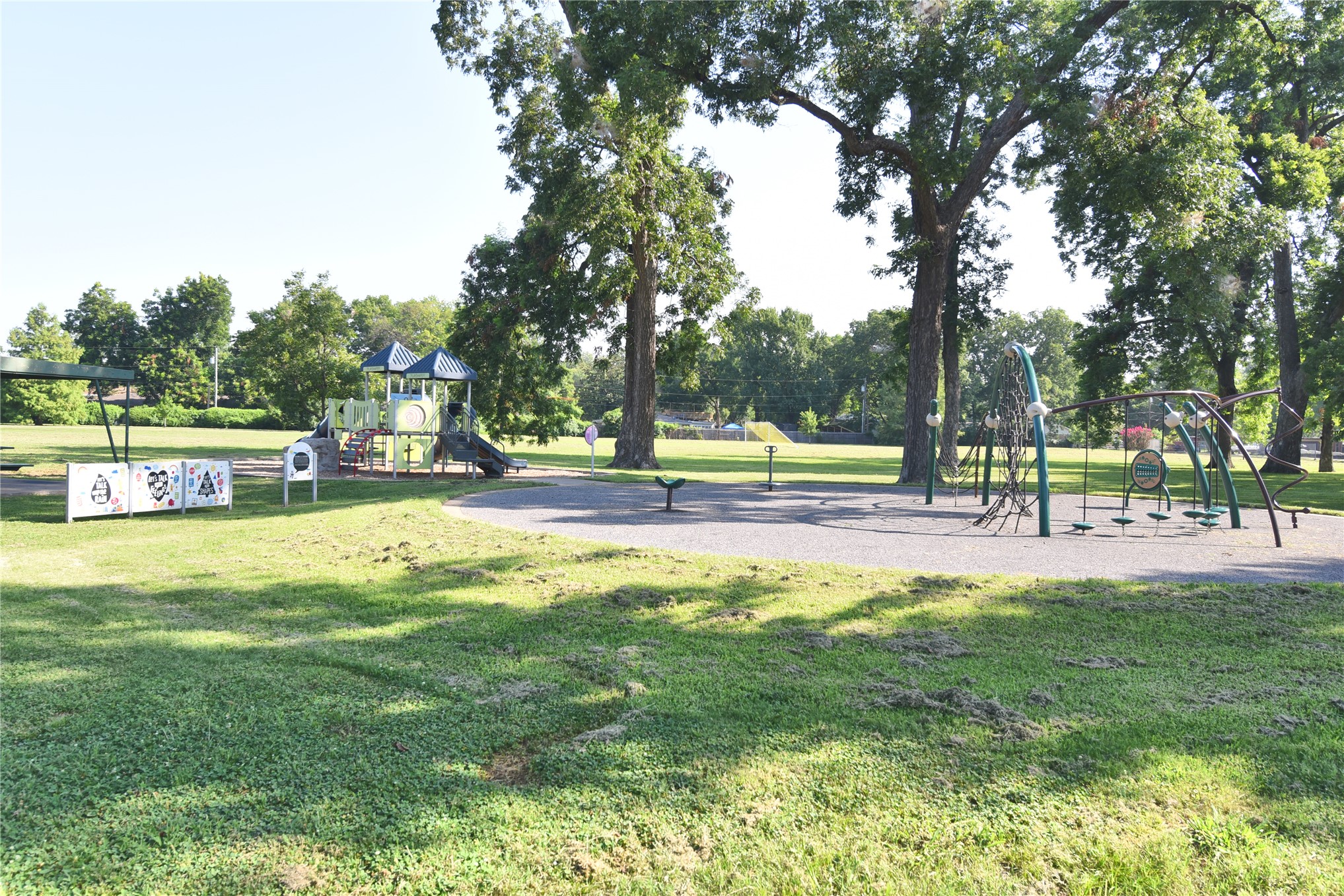 1598 E 60th Place Tulsa OK 74105
