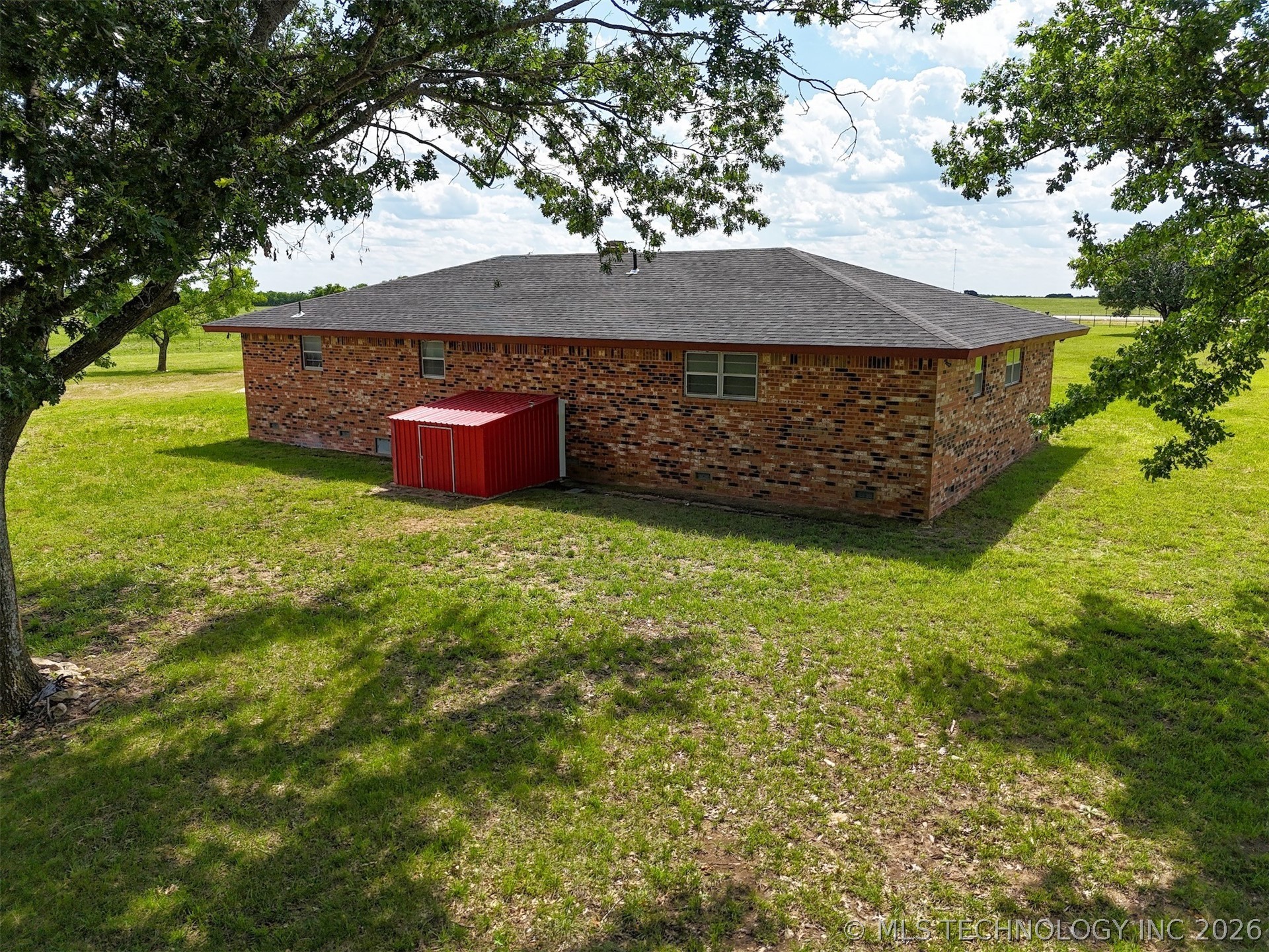11252 S Highway 377 Kingston OK 73439