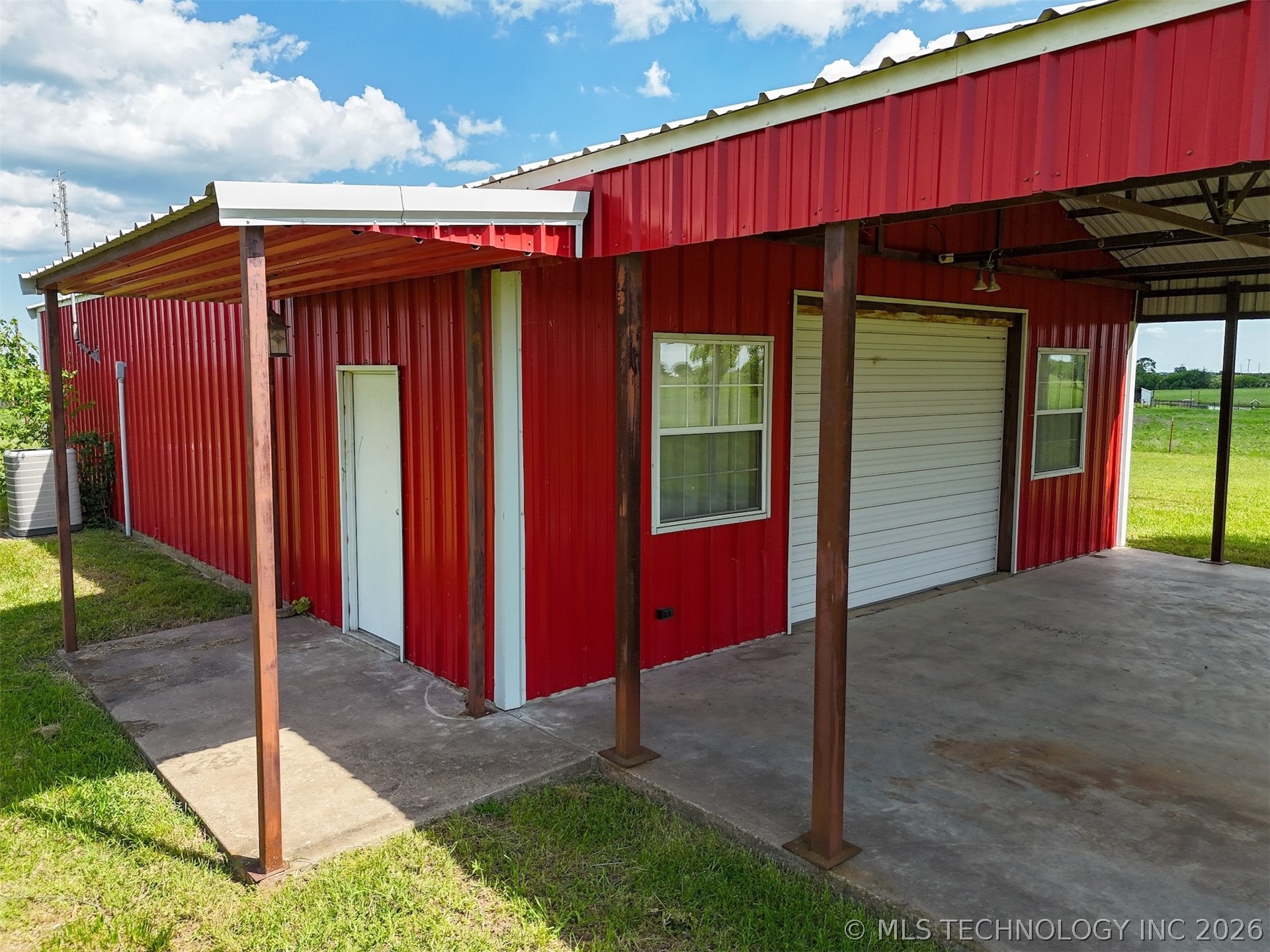 11252 S Highway 377 Kingston OK 73439