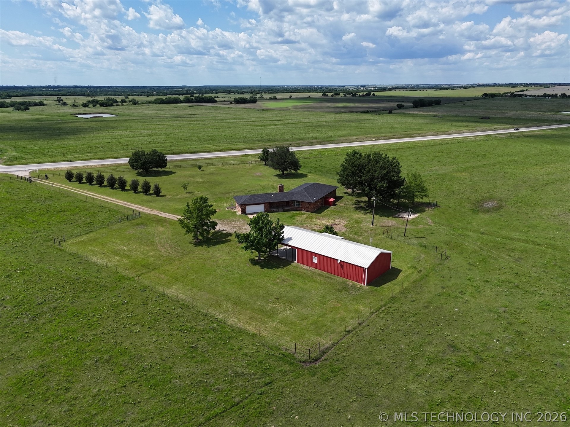 11252 S Highway 377 Kingston OK 73439