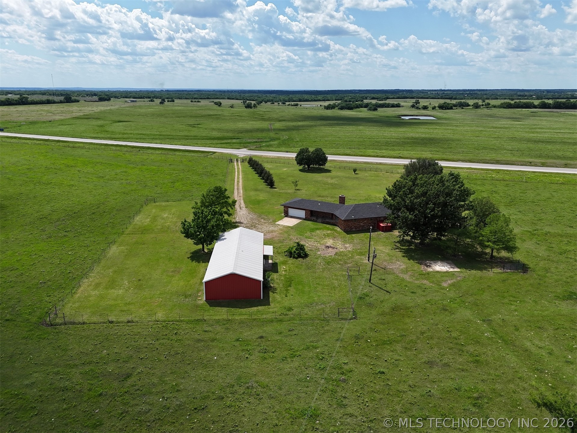 11252 S Highway 377 Kingston OK 73439