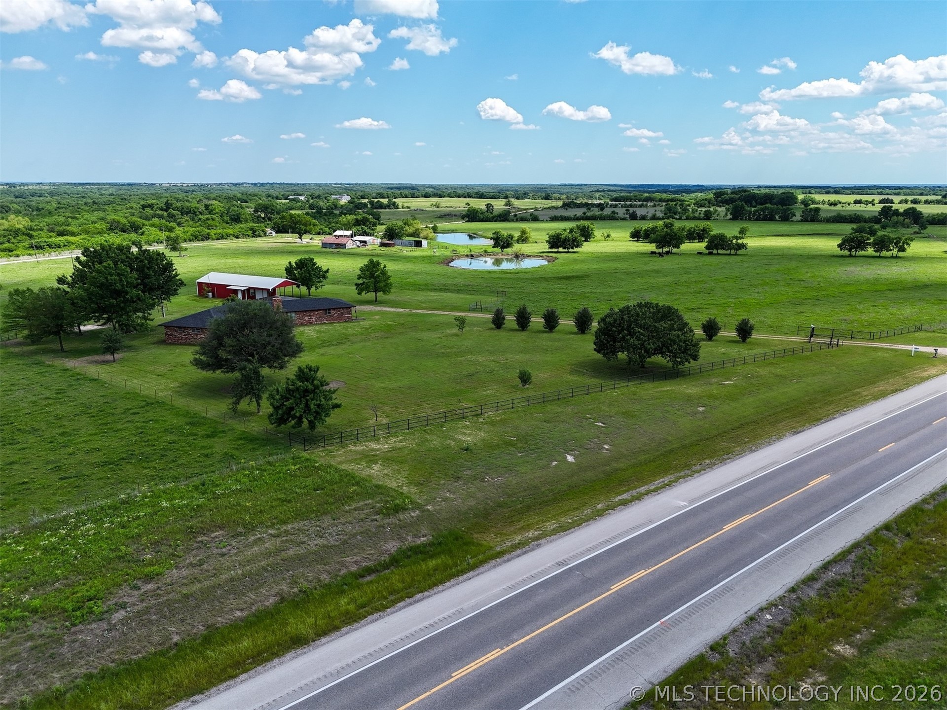 11252 S Highway 377 Kingston OK 73439