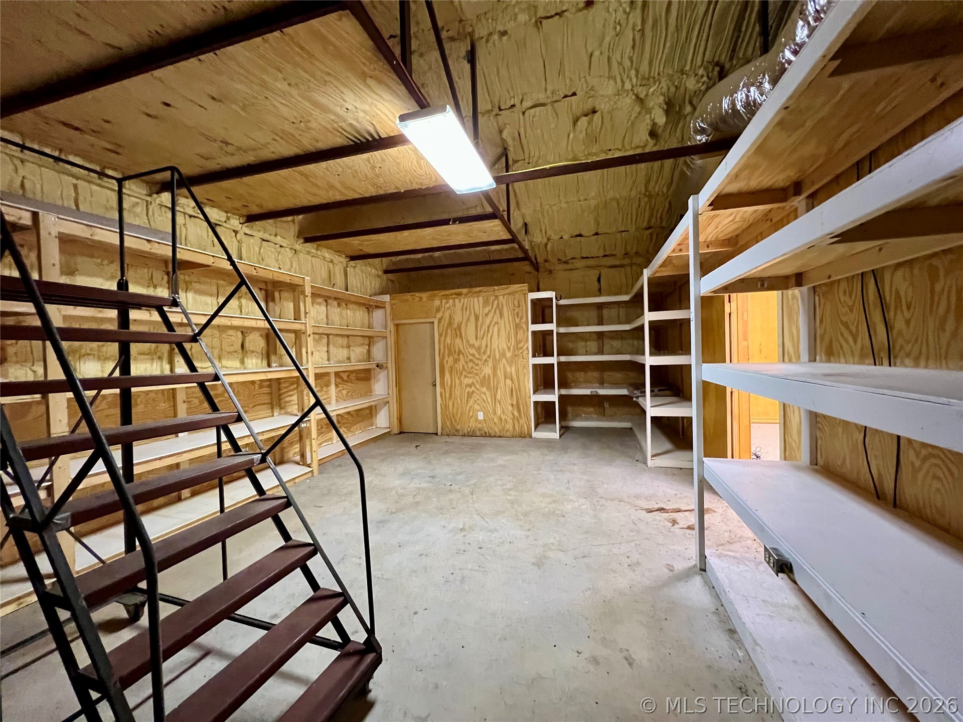 11252 S Highway 377 Kingston OK 73439
