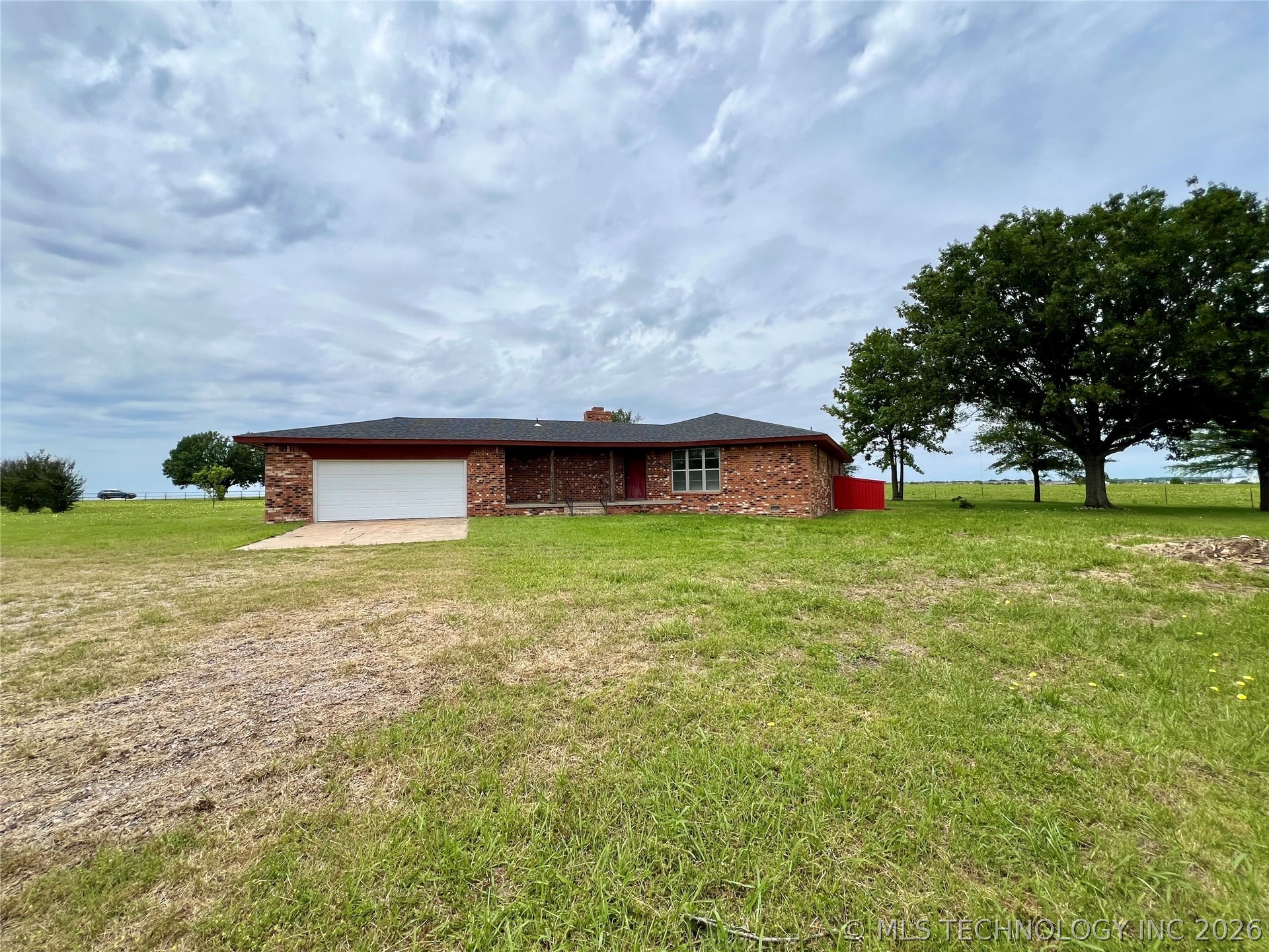 11252 S Highway 377 Kingston OK 73439