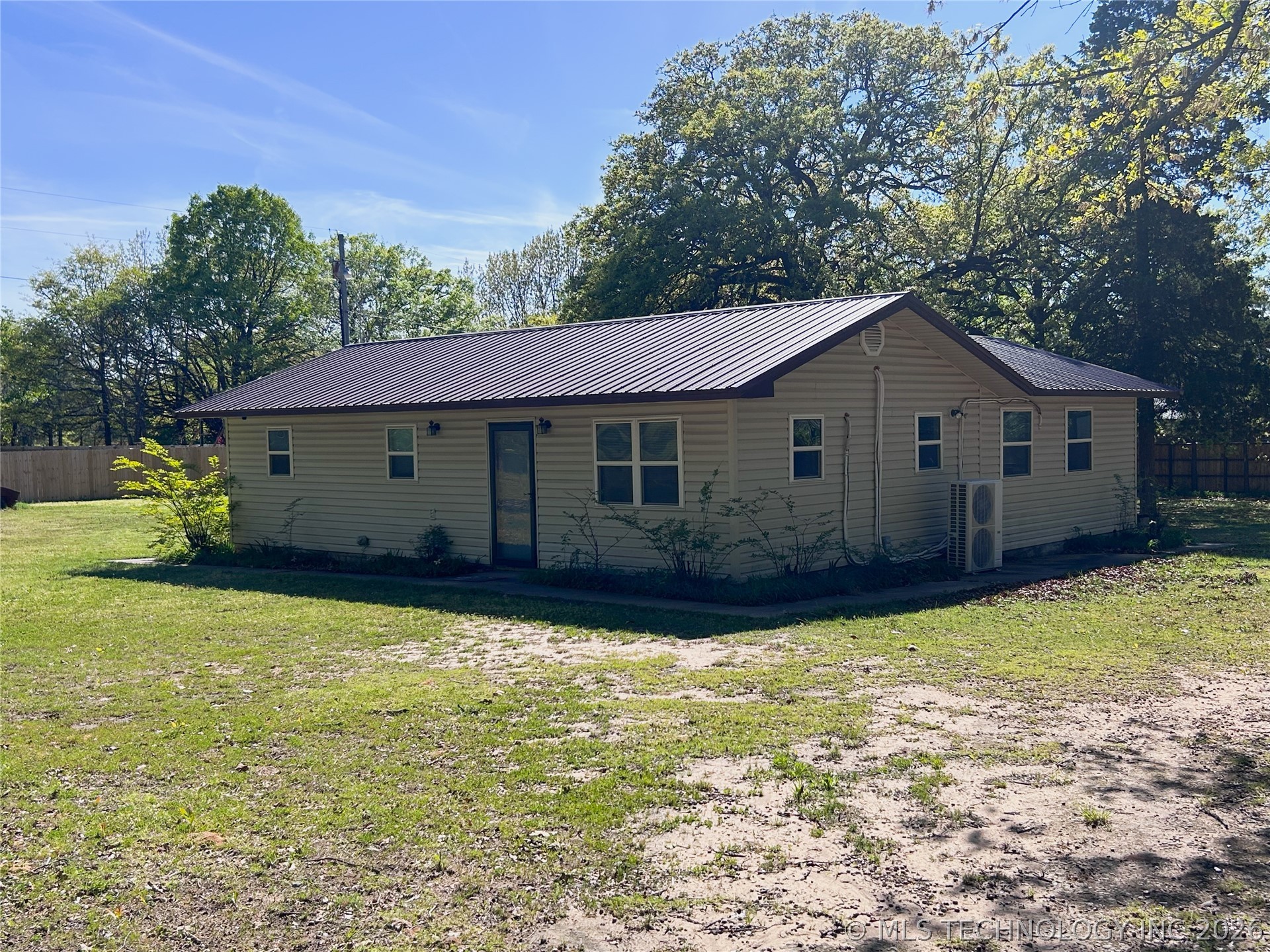 420502 E 1170 Road Eufaula OK 74432