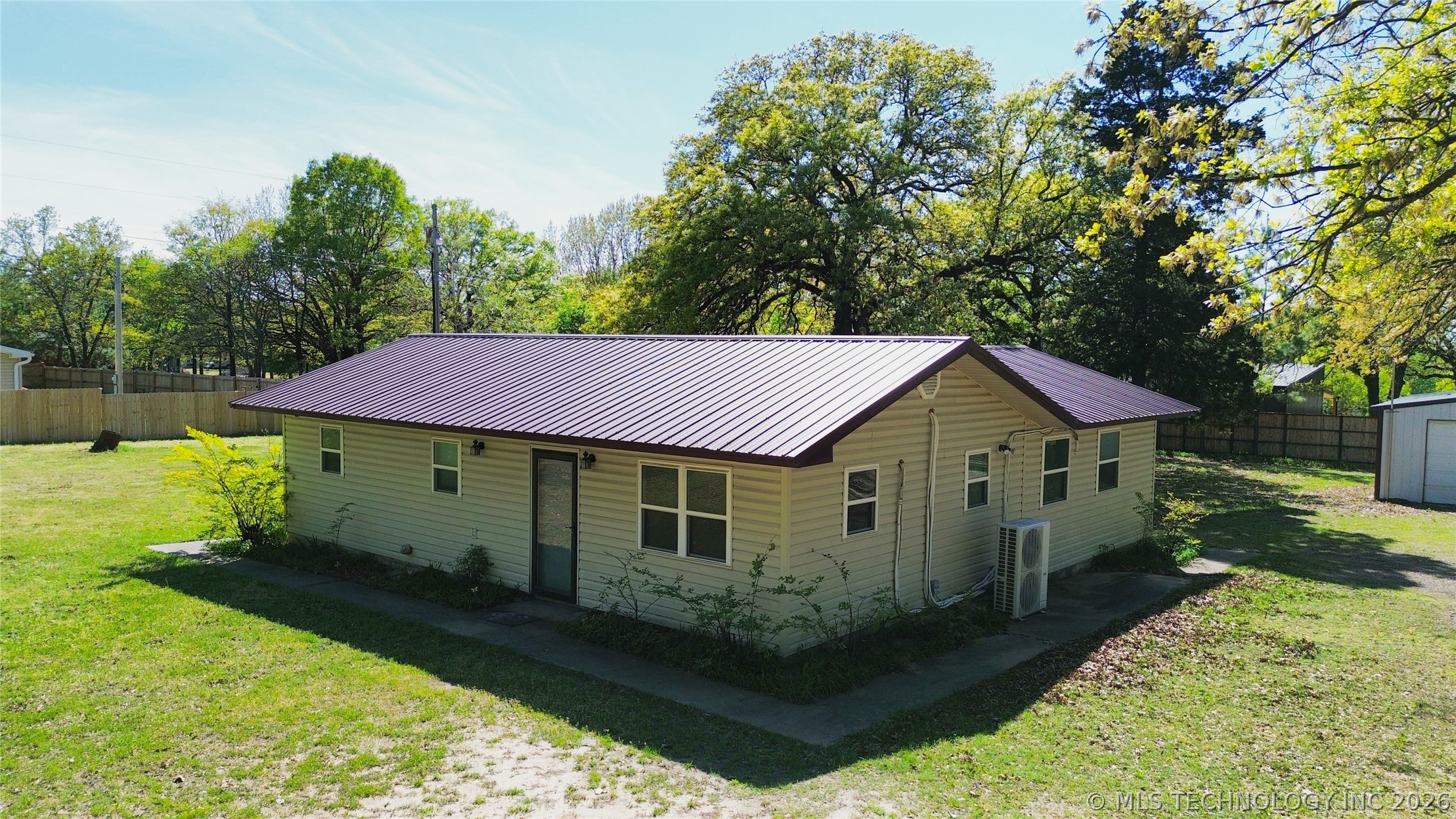 420502 E 1170 Road Eufaula OK 74432