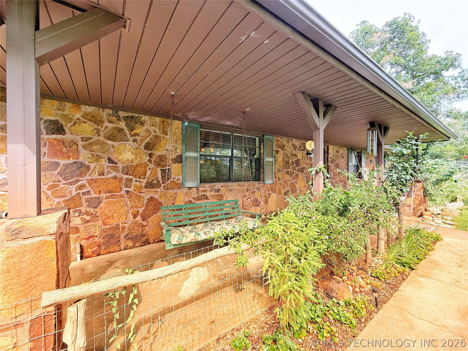 3512 N 3693p Holdenville OK 74848