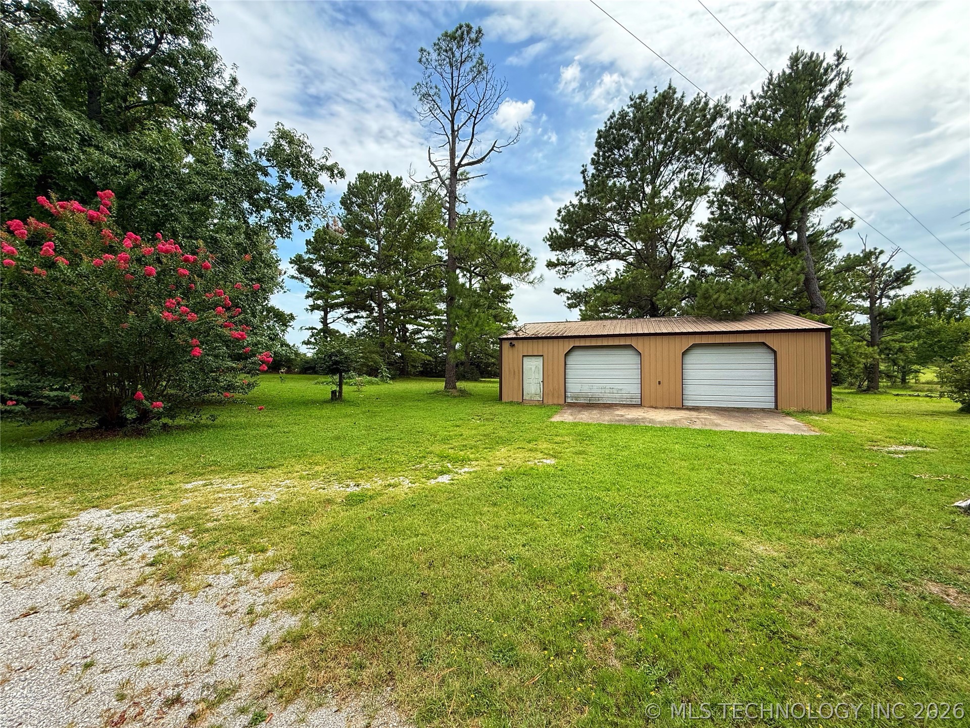 3512 N 3693p Holdenville OK 74848