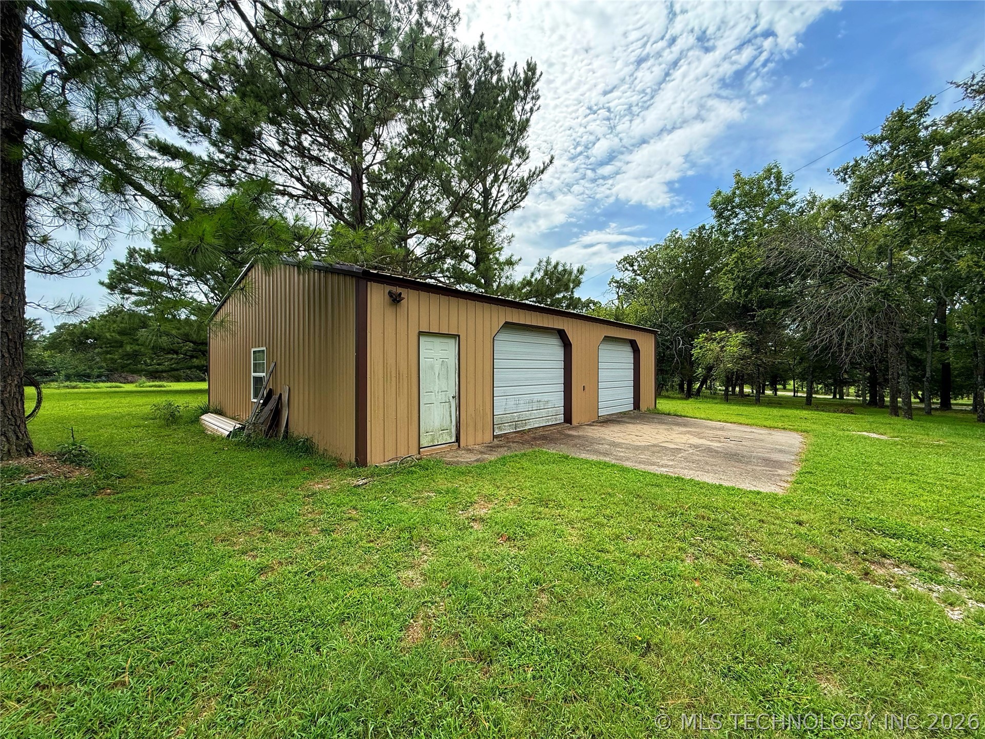 3512 N 3693p Holdenville OK 74848