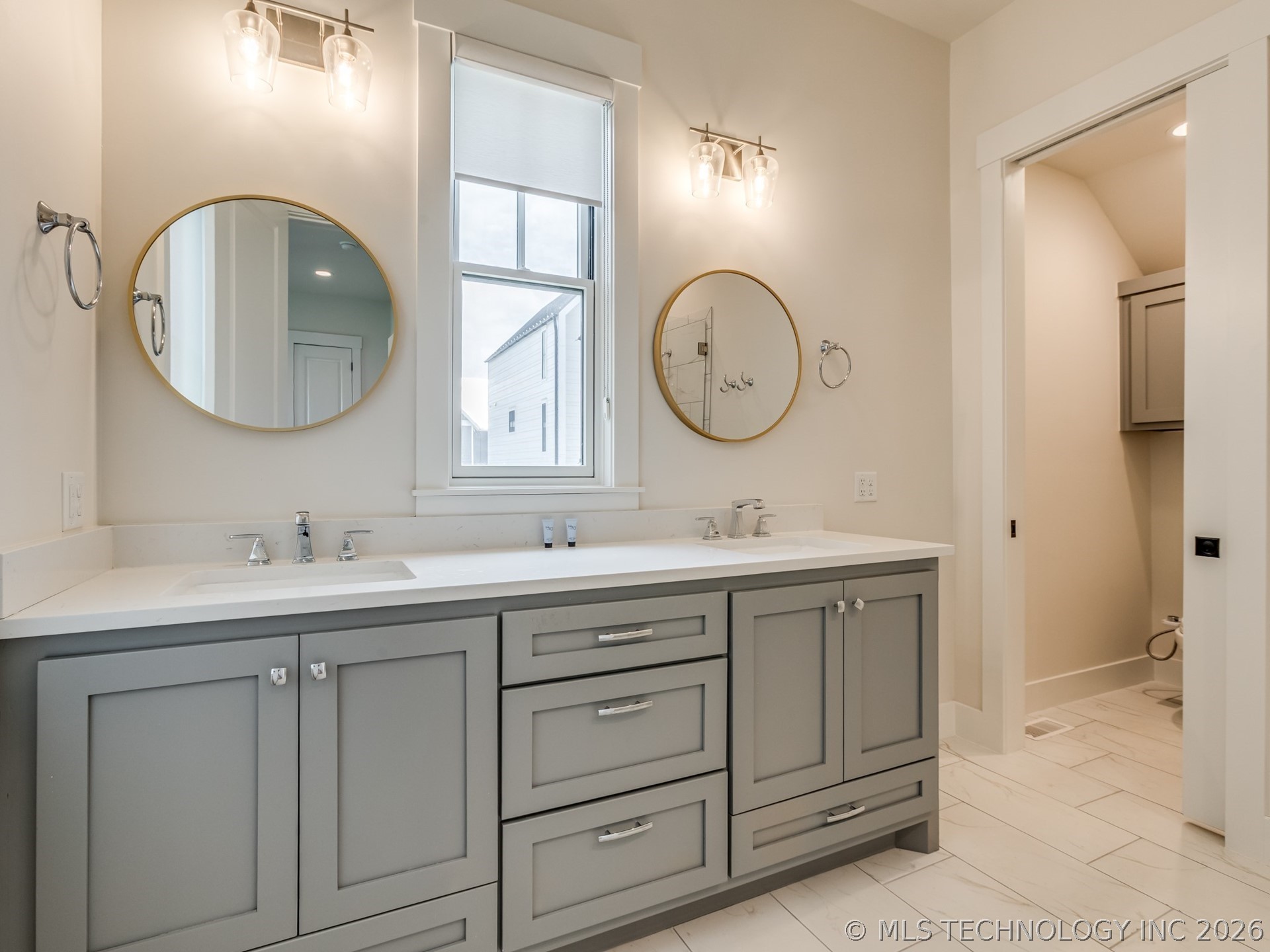 71 Lower Greenway Carlton Landing OK 74432