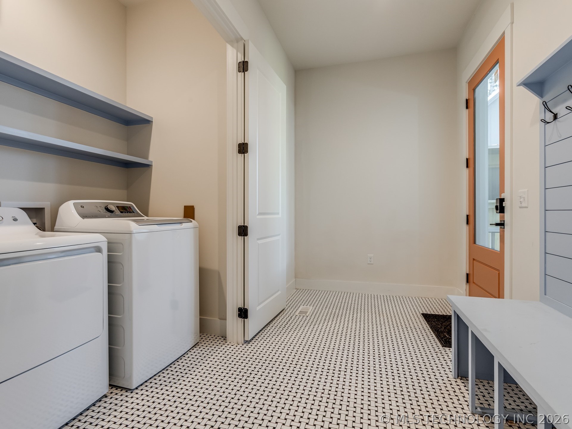 71 Lower Greenway Carlton Landing OK 74432
