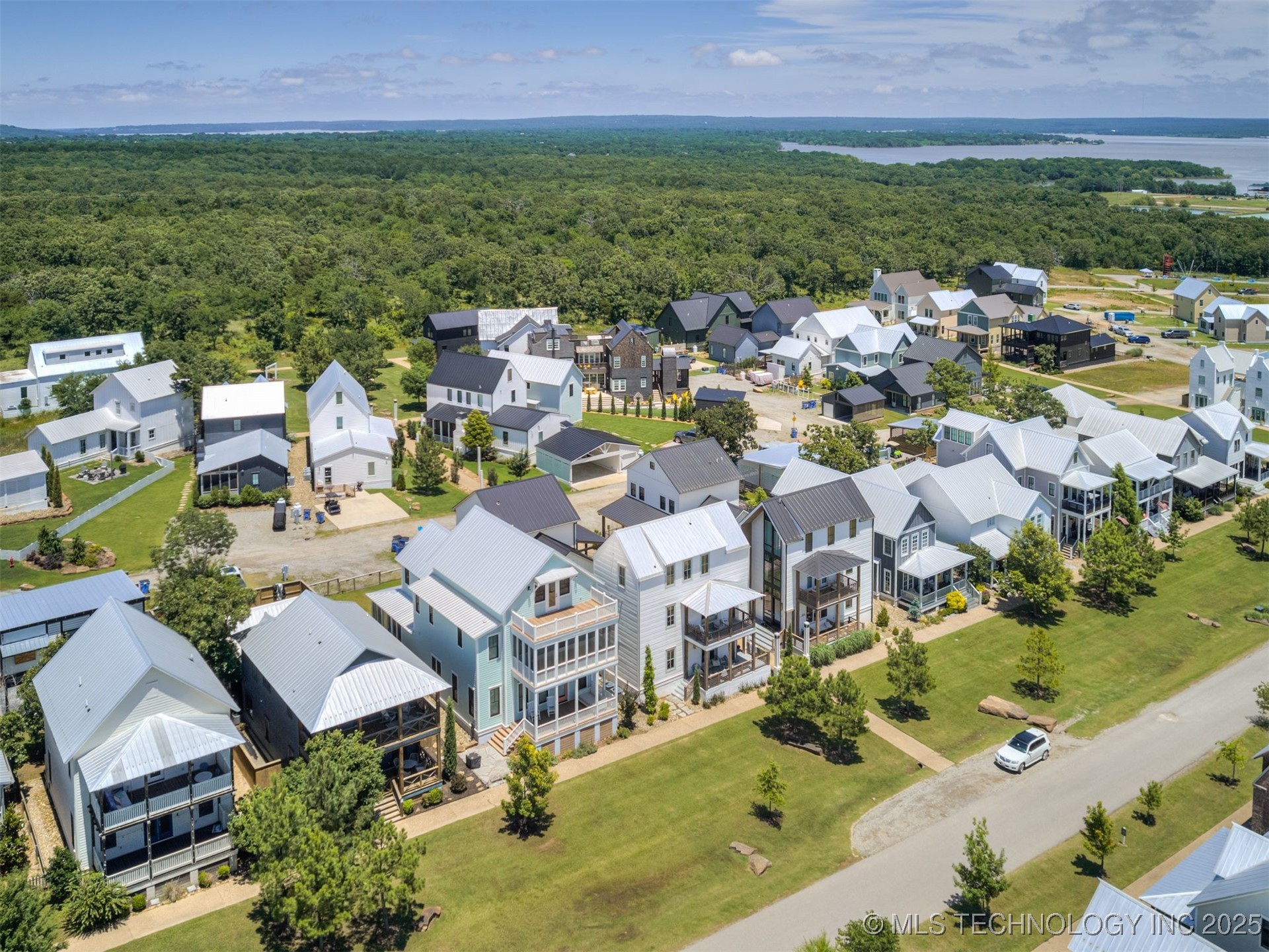 71 Lower Greenway Carlton Landing OK 74432