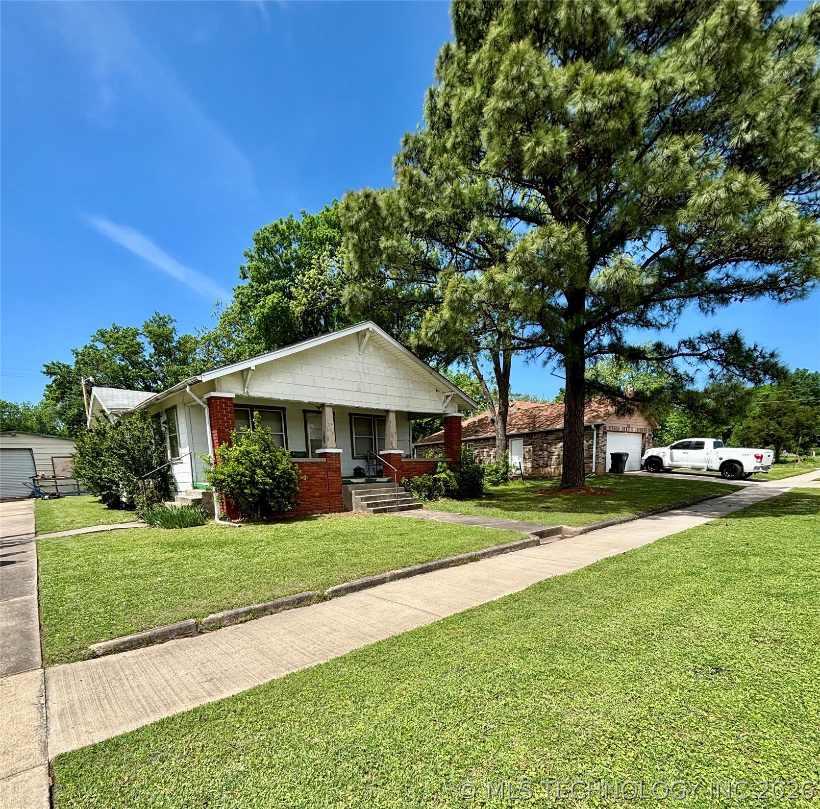 1222 N Okmulgee Street Okmulgee OK 74447