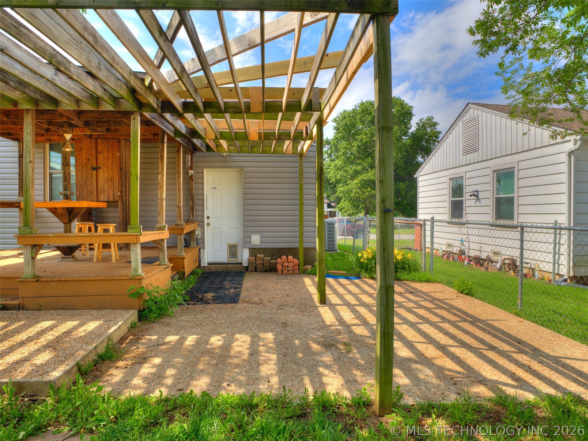 2425 W 49th Street Tulsa OK 74107