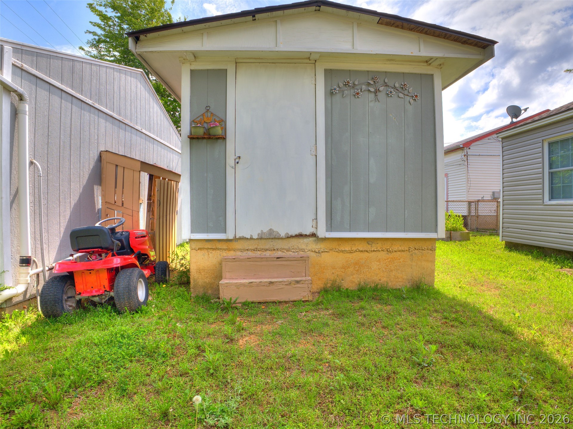 2425 W 49th Street Tulsa OK 74107