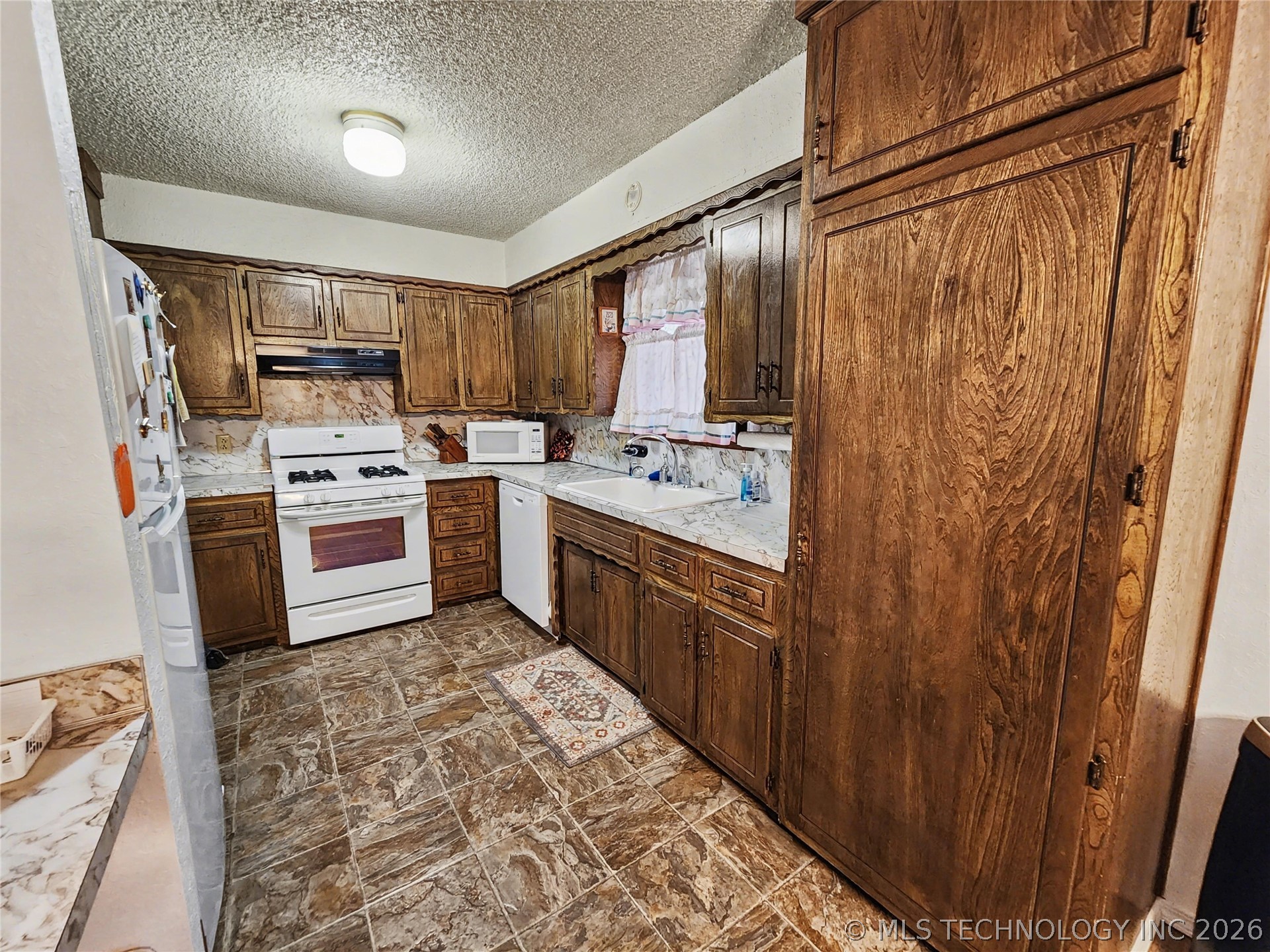 32128 S Hickory Drive Cookson OK 74427