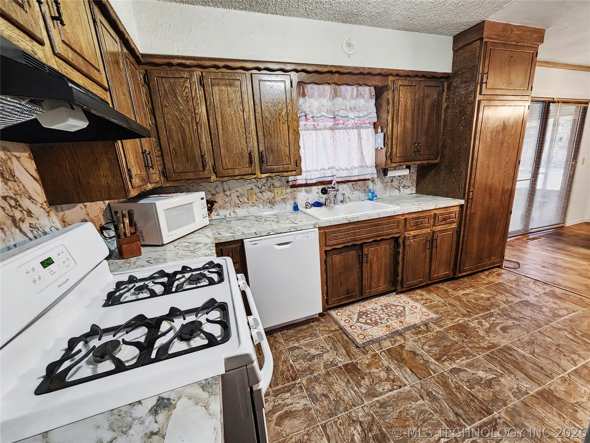 32128 S Hickory Drive Cookson OK 74427