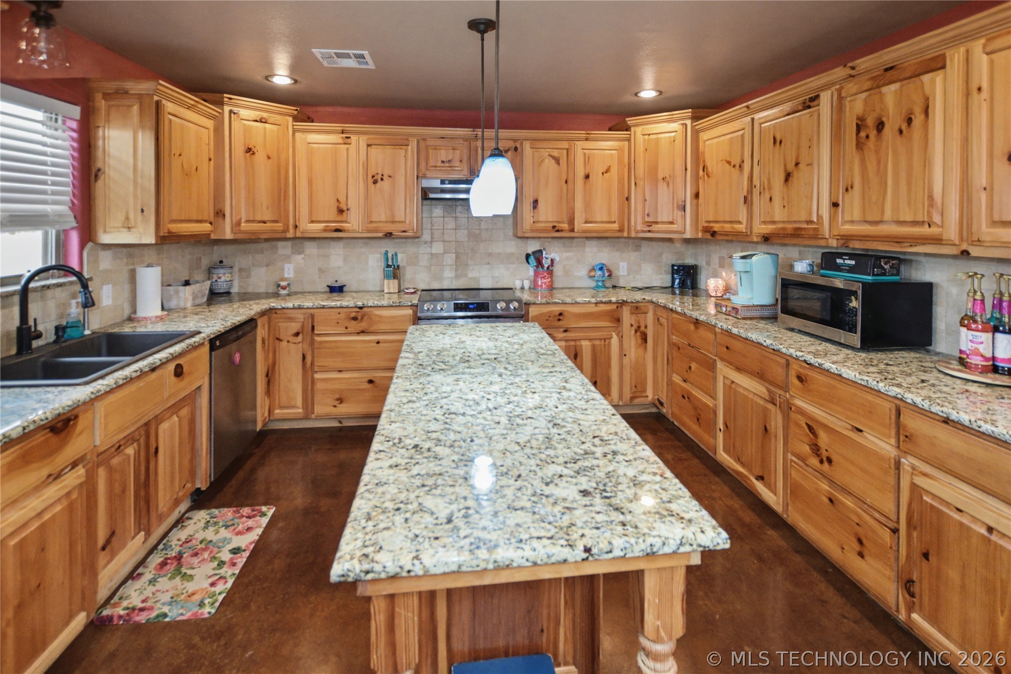 9754 N 510 Road Tahlequah OK 74464