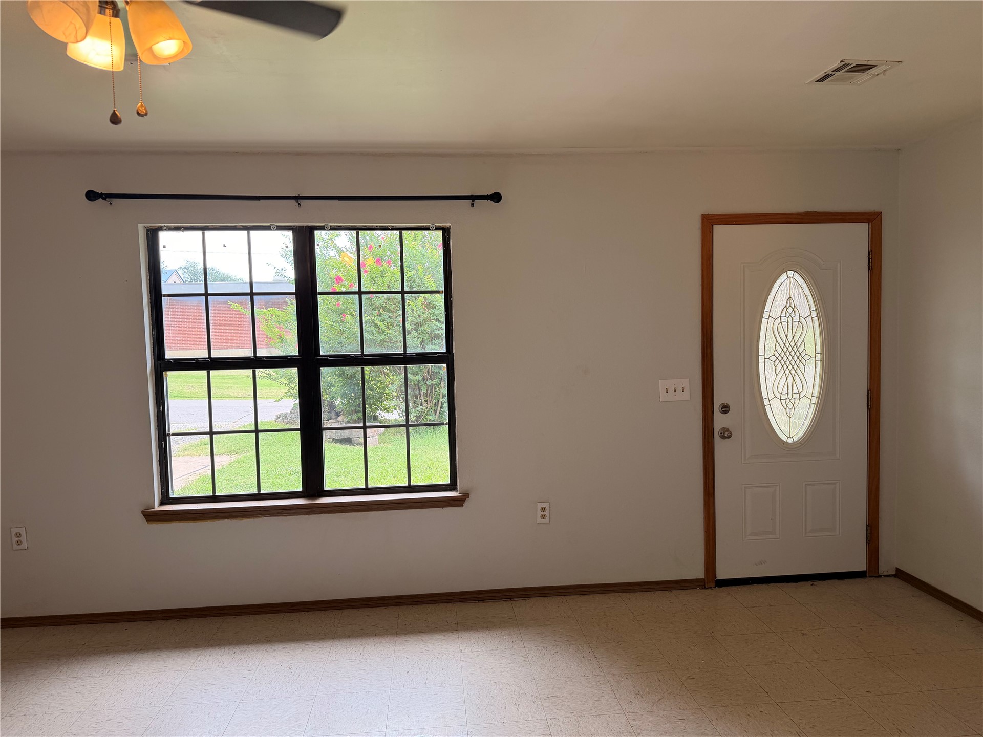 220 S 15 Street Collinsville OK 74021