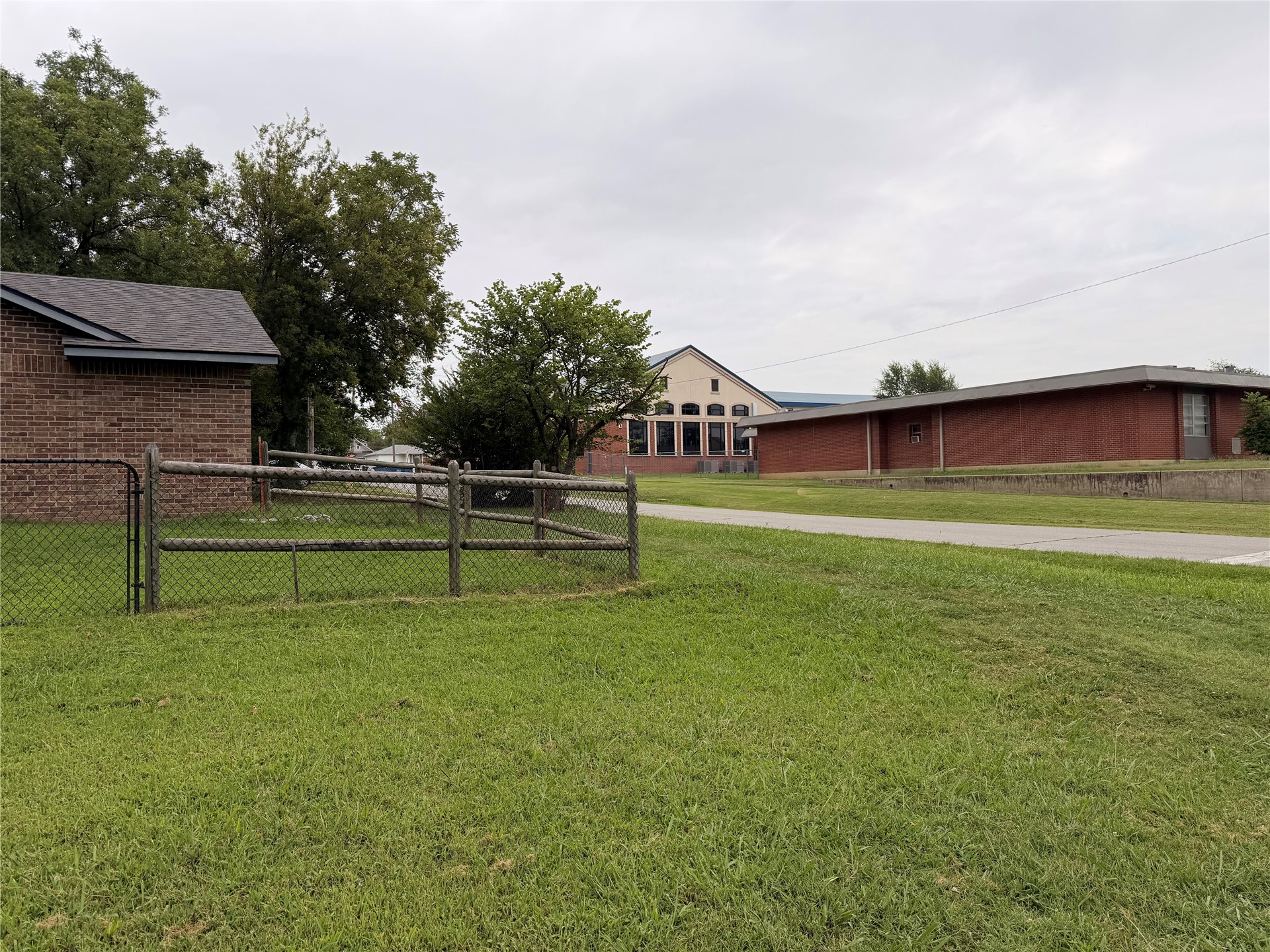 220 S 15 Street Collinsville OK 74021