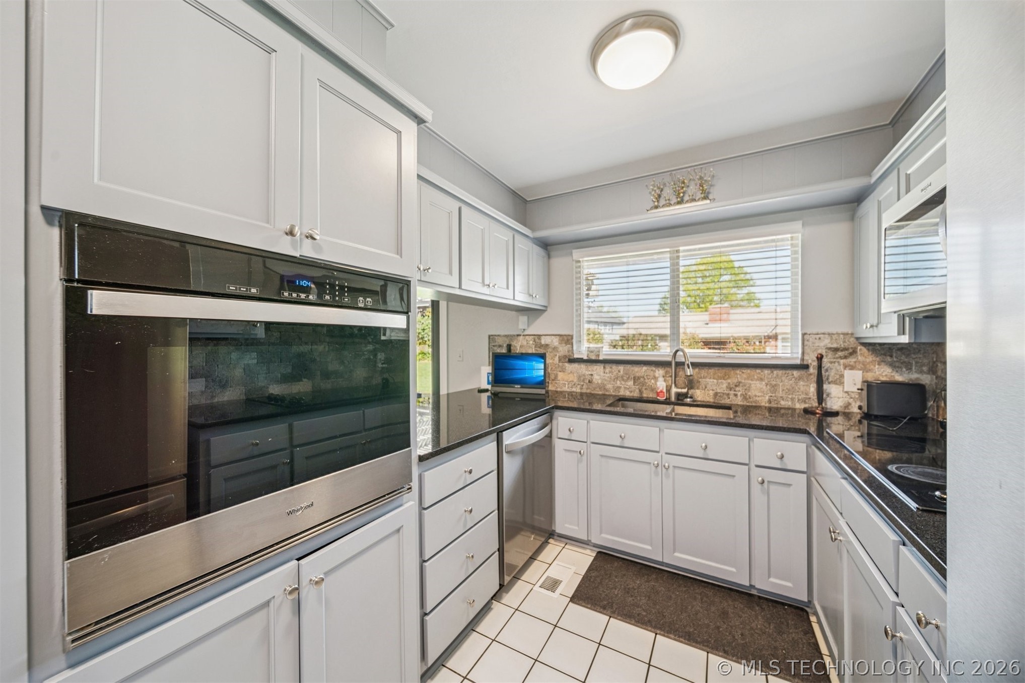 3803 E 60th Street Tulsa OK 74135