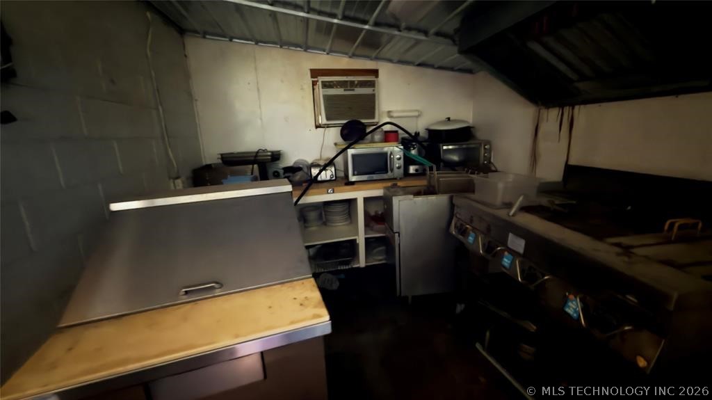103 S Shawnee Cromwell OK 74859