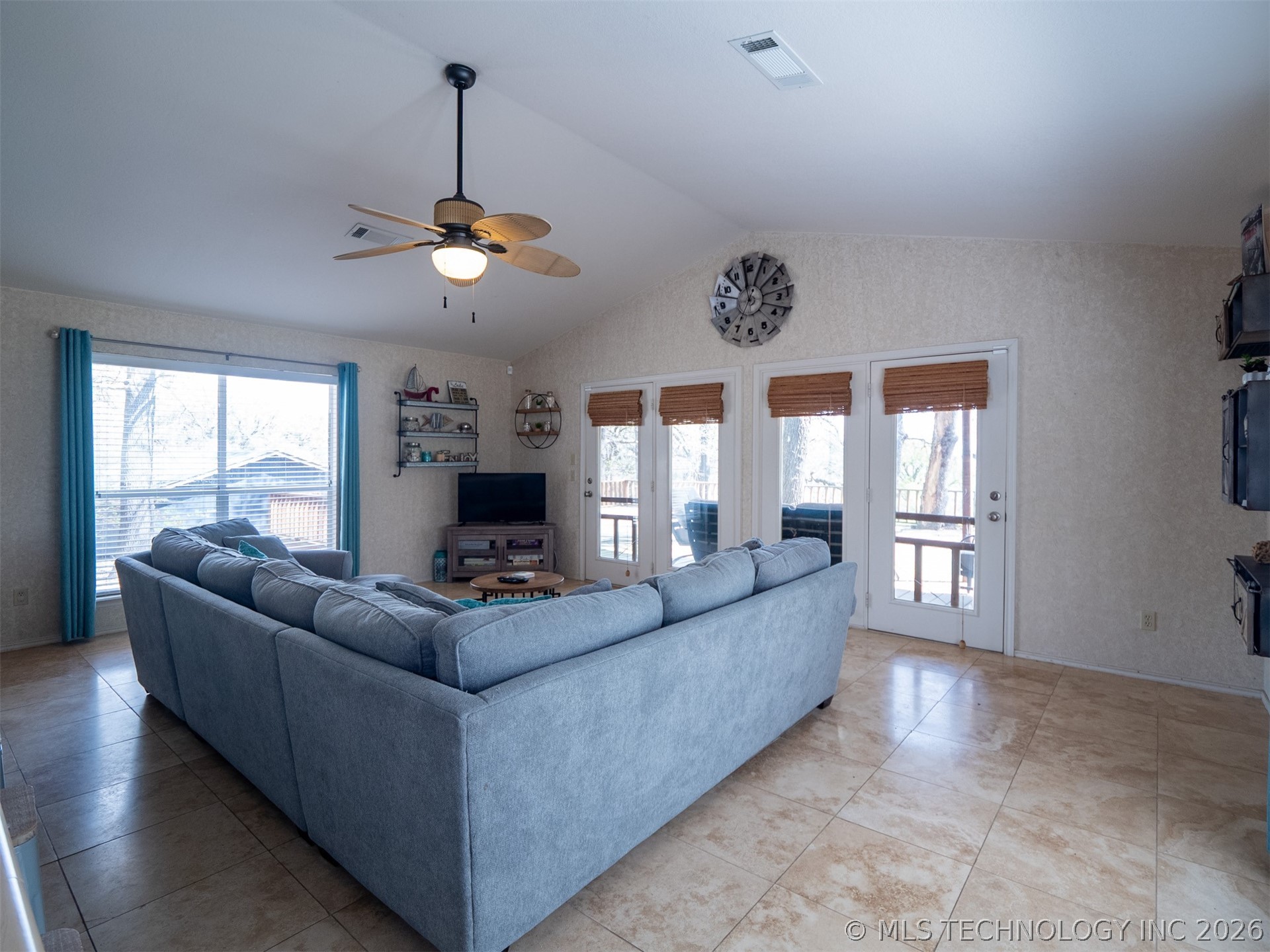 3684 Comanche Drive Kingston OK 73439