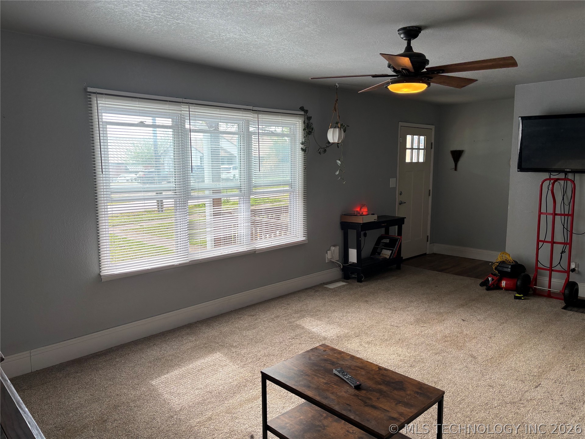 206 NW 1st Checotah OK 74426