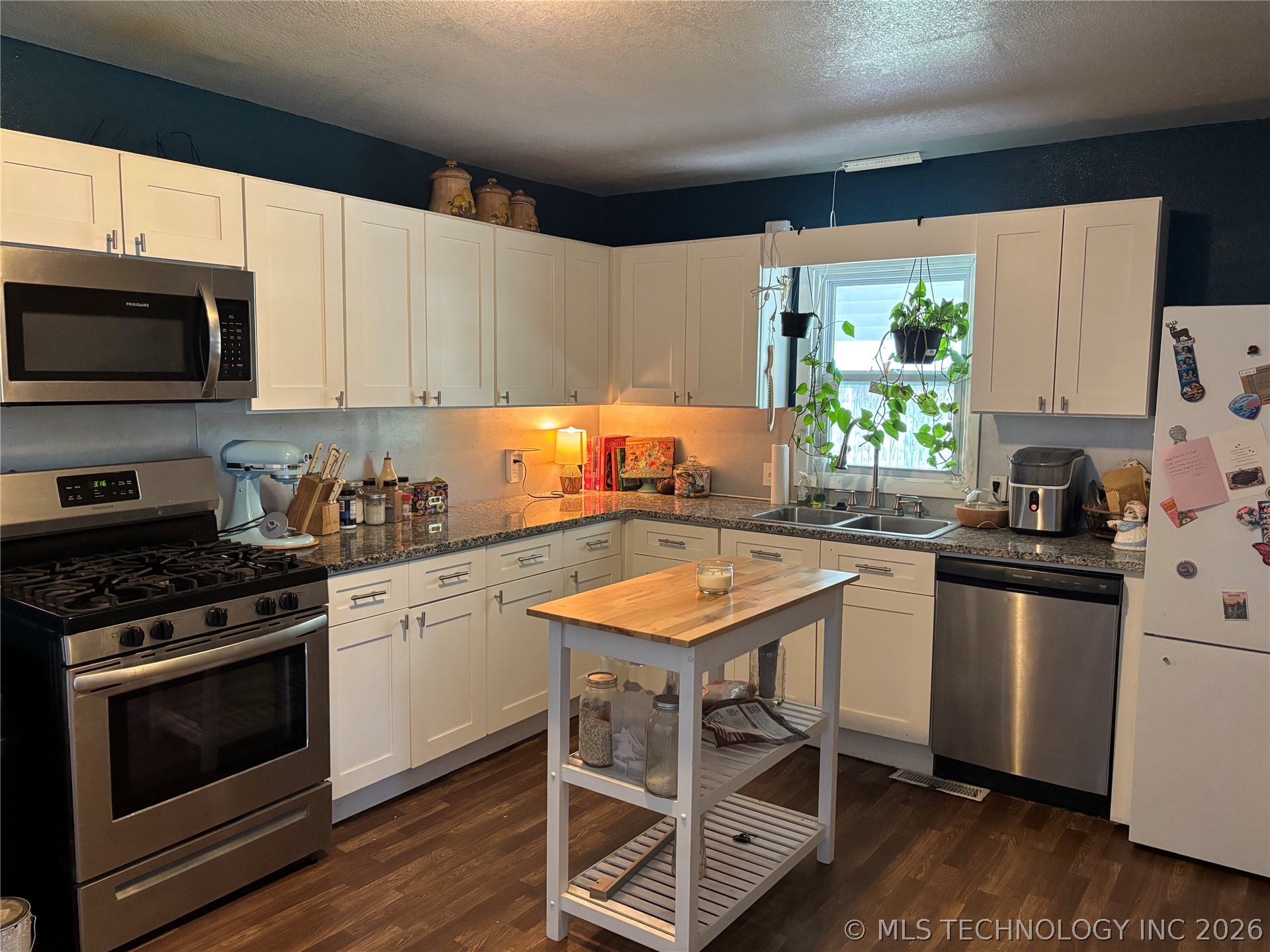 206 NW 1st Checotah OK 74426